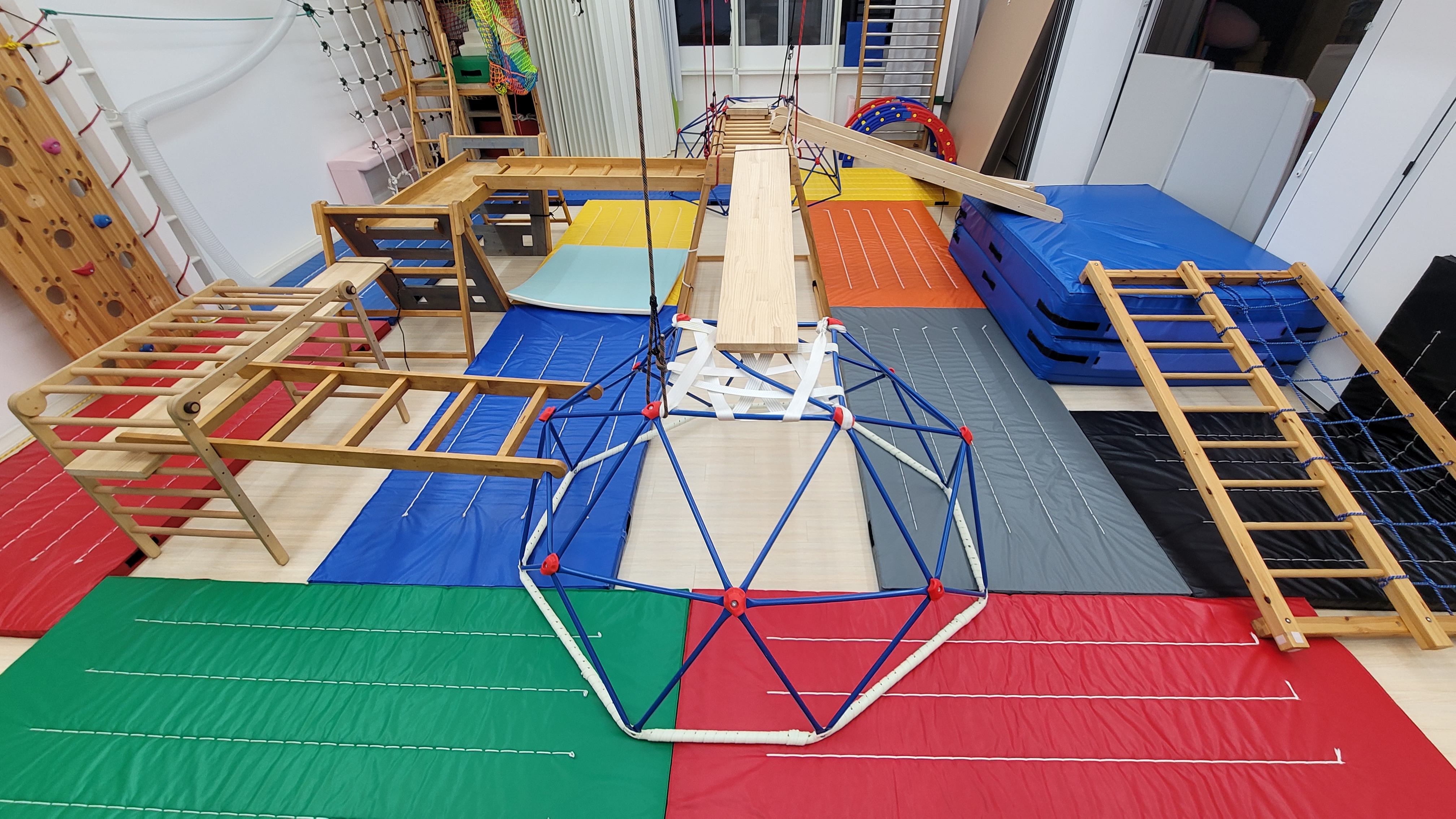 아이가치행복해짐 대표 이미지