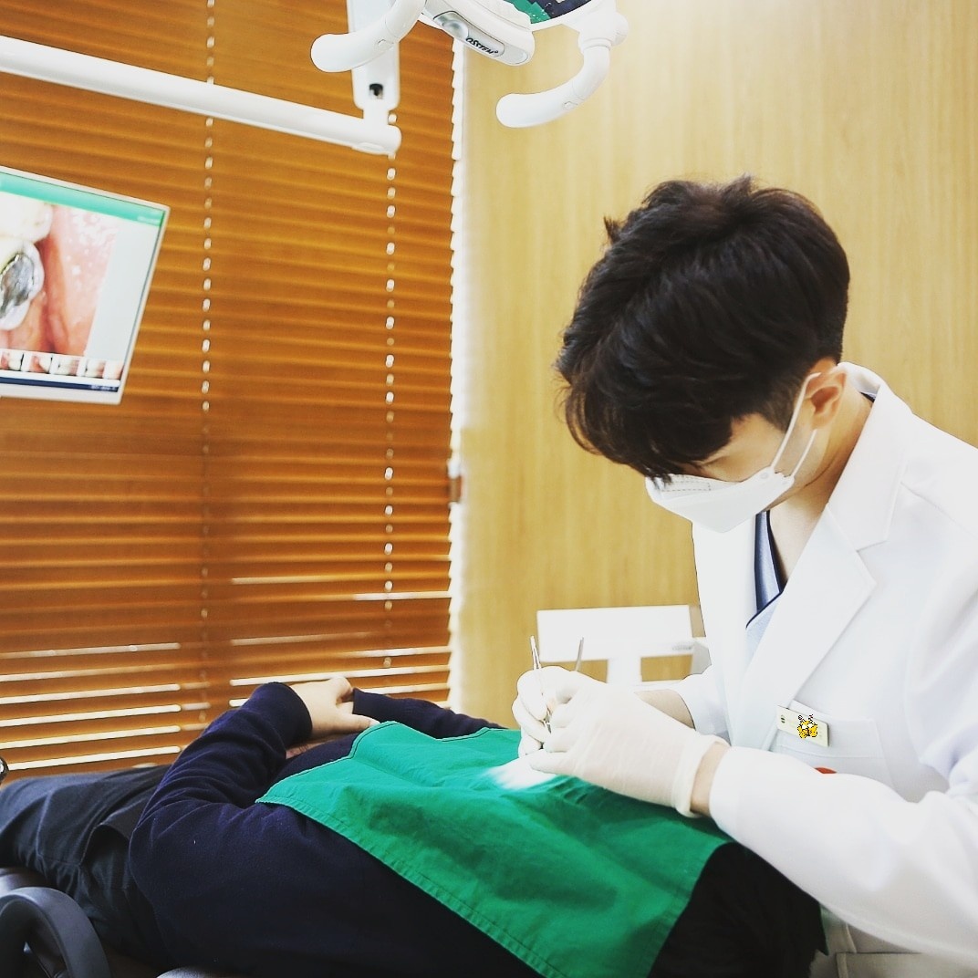 서울더좋은치과의원 대표 이미지
