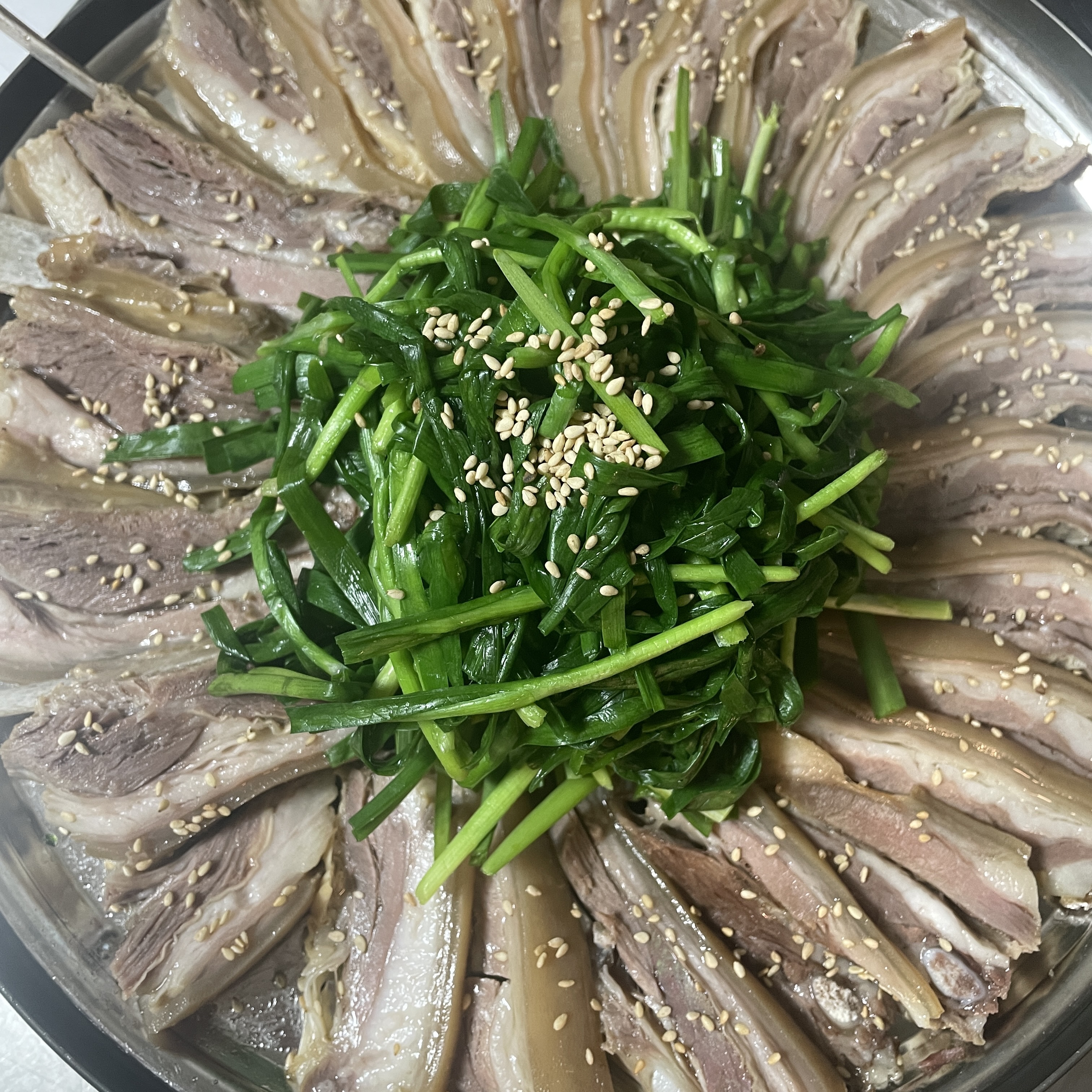 황금골흑염소