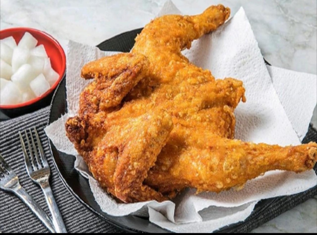백년가마솥옛날통닭 대연점
