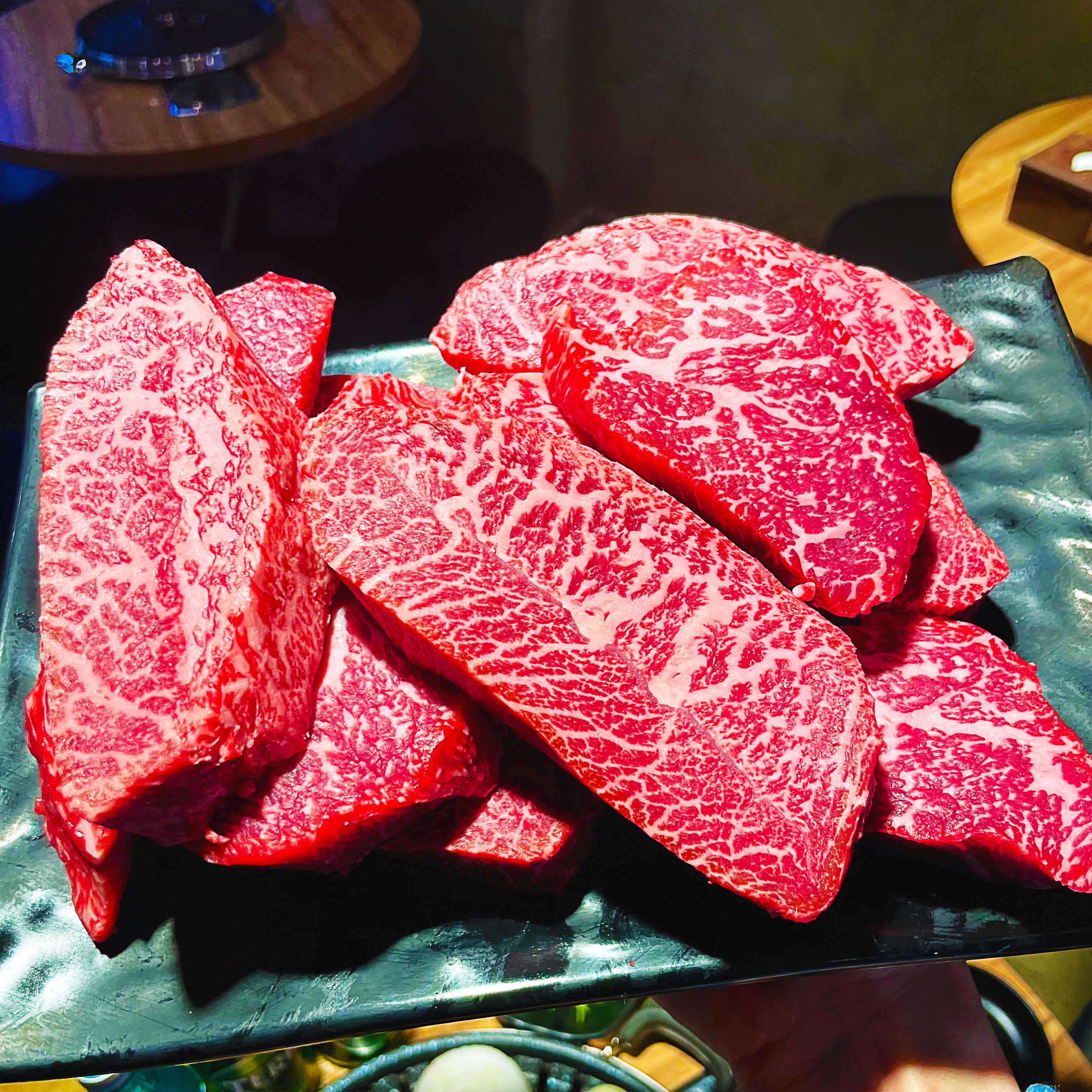 가까운 삼겹살식당 서울 관악구 오겹살 돼지껍데기 돼지뒷고기 항정살 통삼겹 한돈 목살 부뚜막