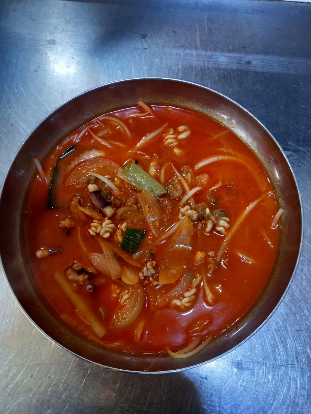 유명한수제비와향촌칡냉면