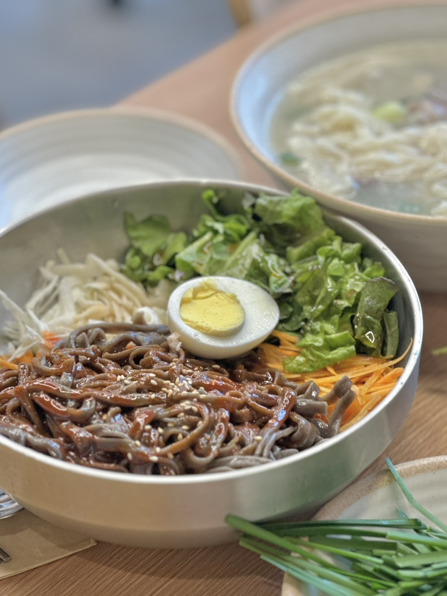 고향 엄마손 생바지락 칼국수 영등포점