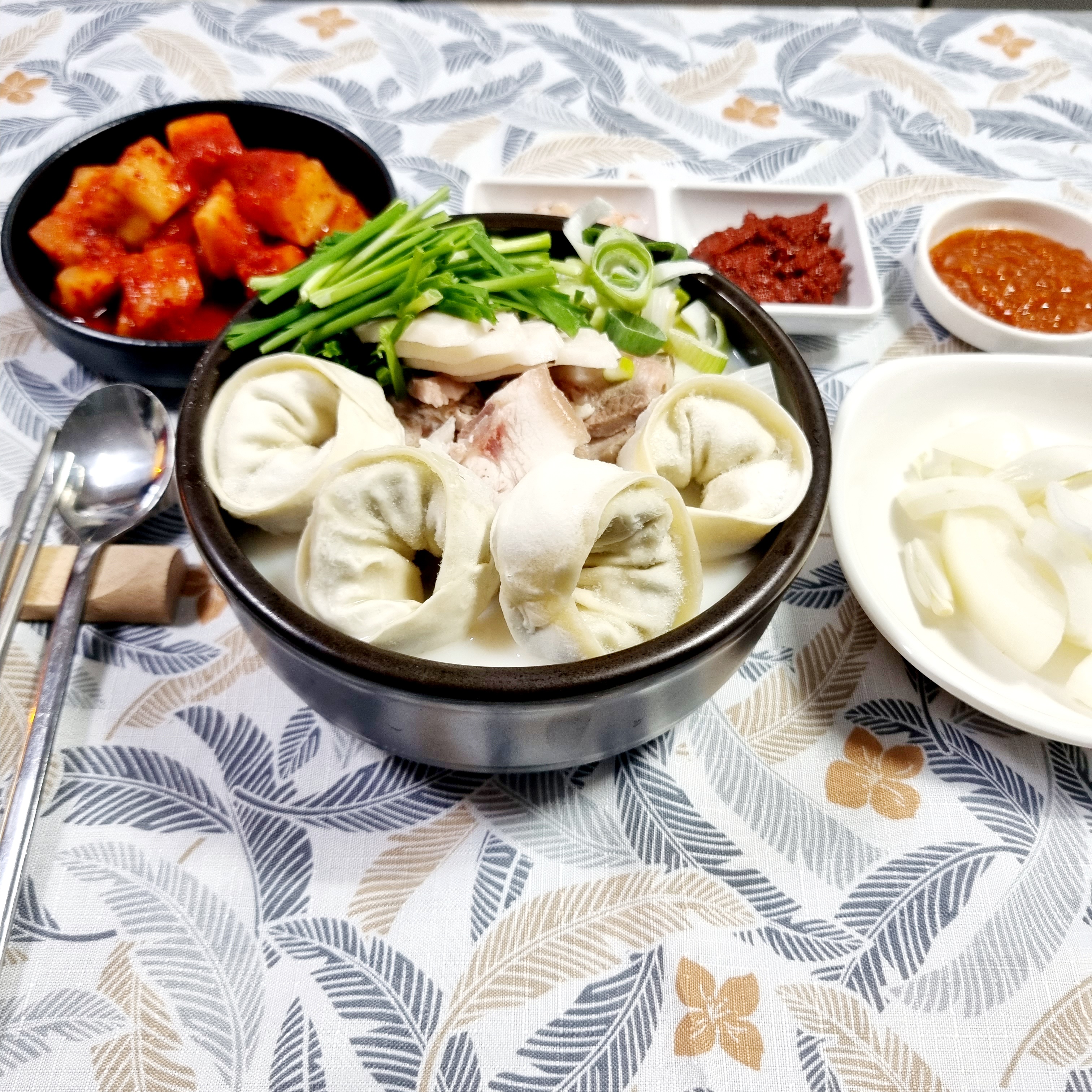 국밥친구&냉면