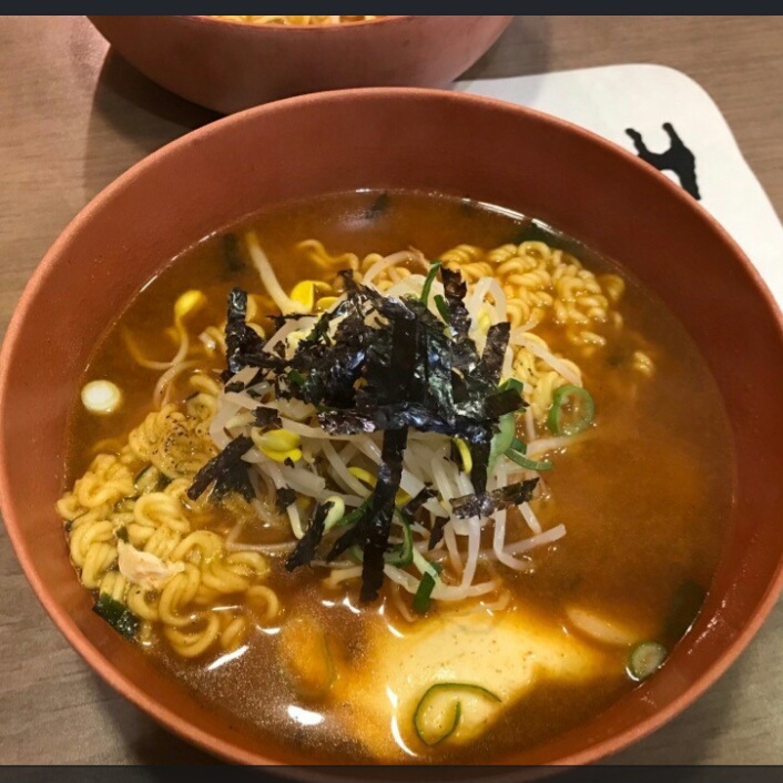 틈새라면 둔산점