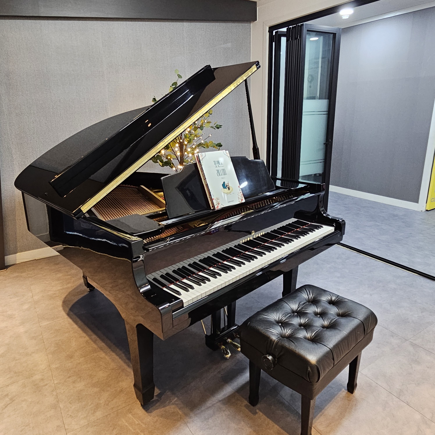 1번째 스튜디오 사진