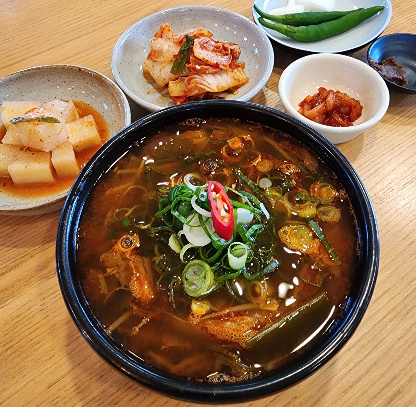 정실 돌담집