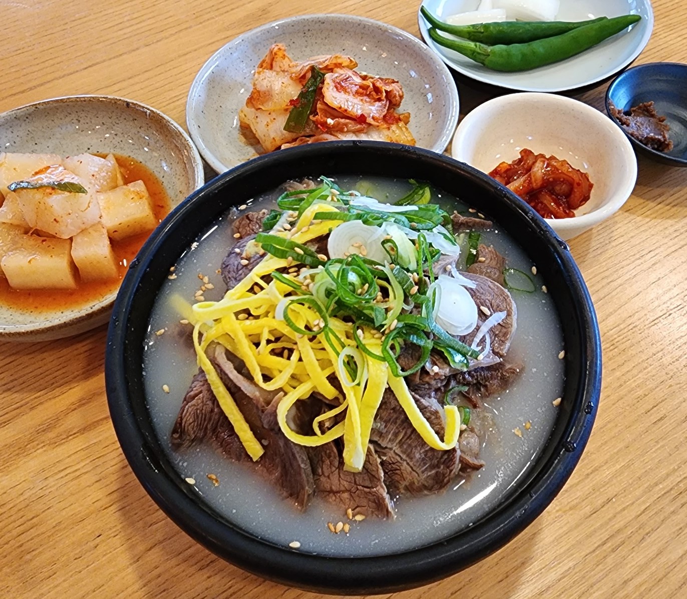 정실 돌담집