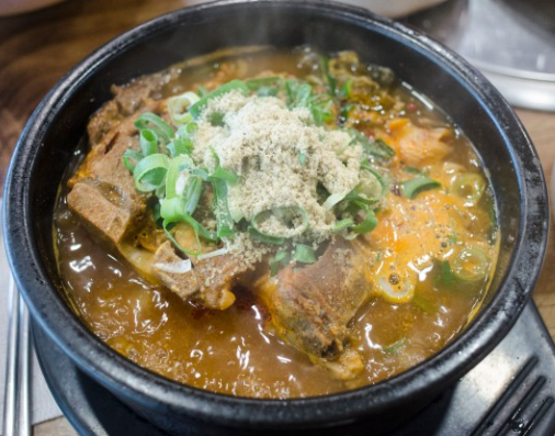 다옴한방족발