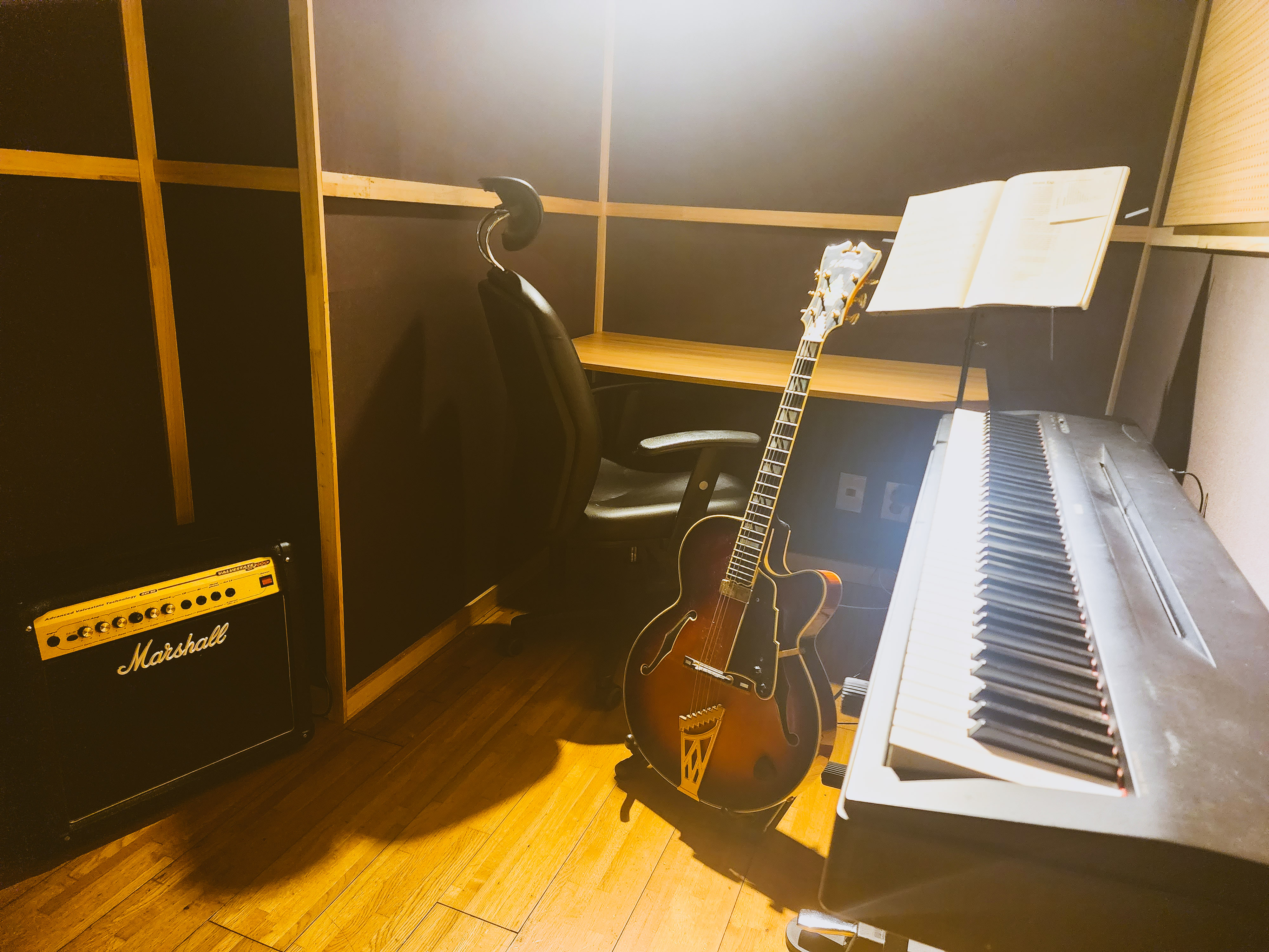 1번째 스튜디오 사진