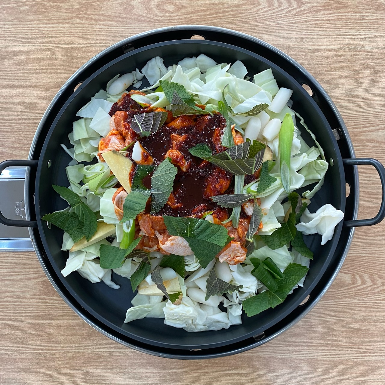 춘천명가막국수닭갈비
