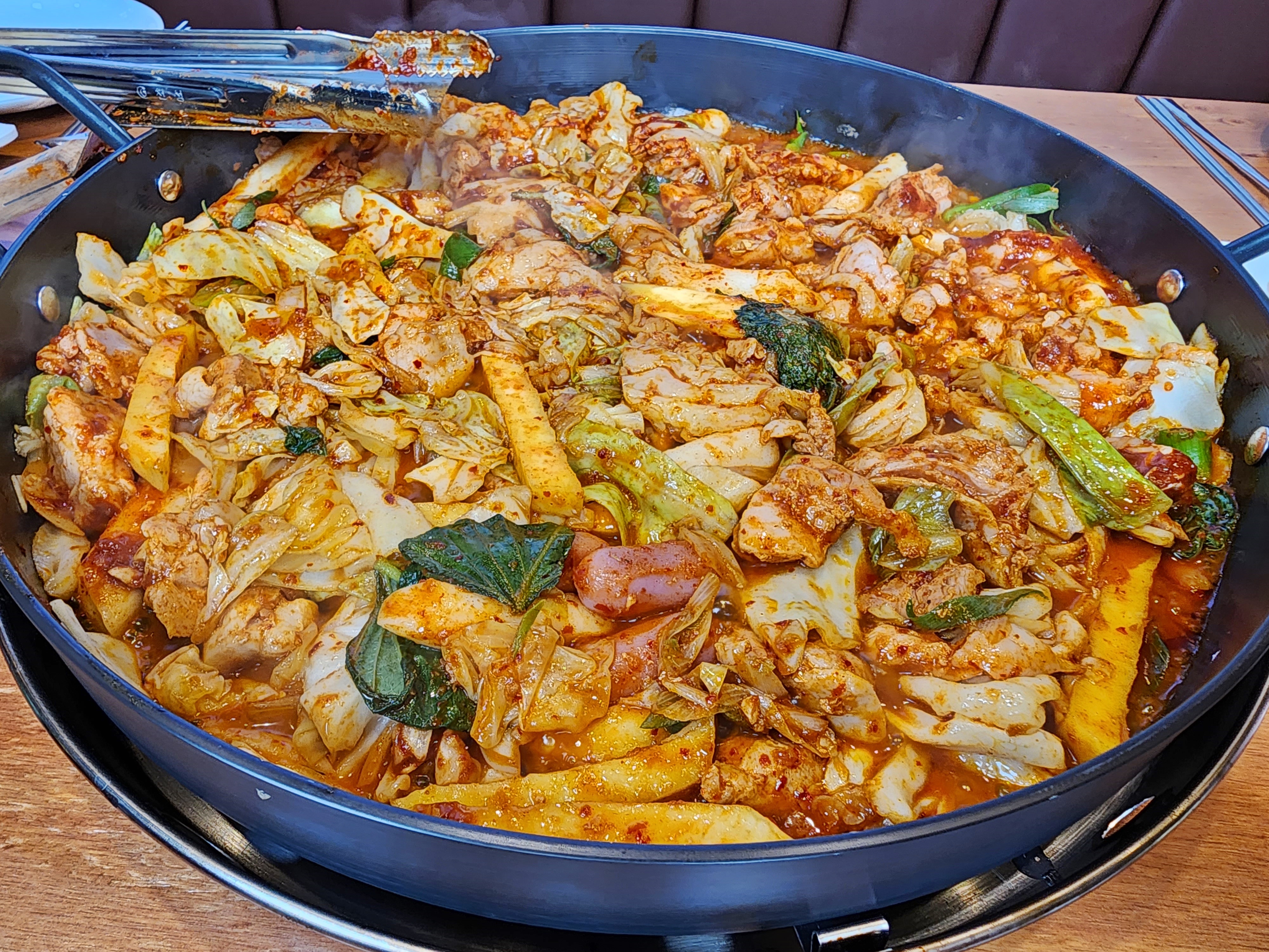 오투닭갈비&부대찌개 수원역점