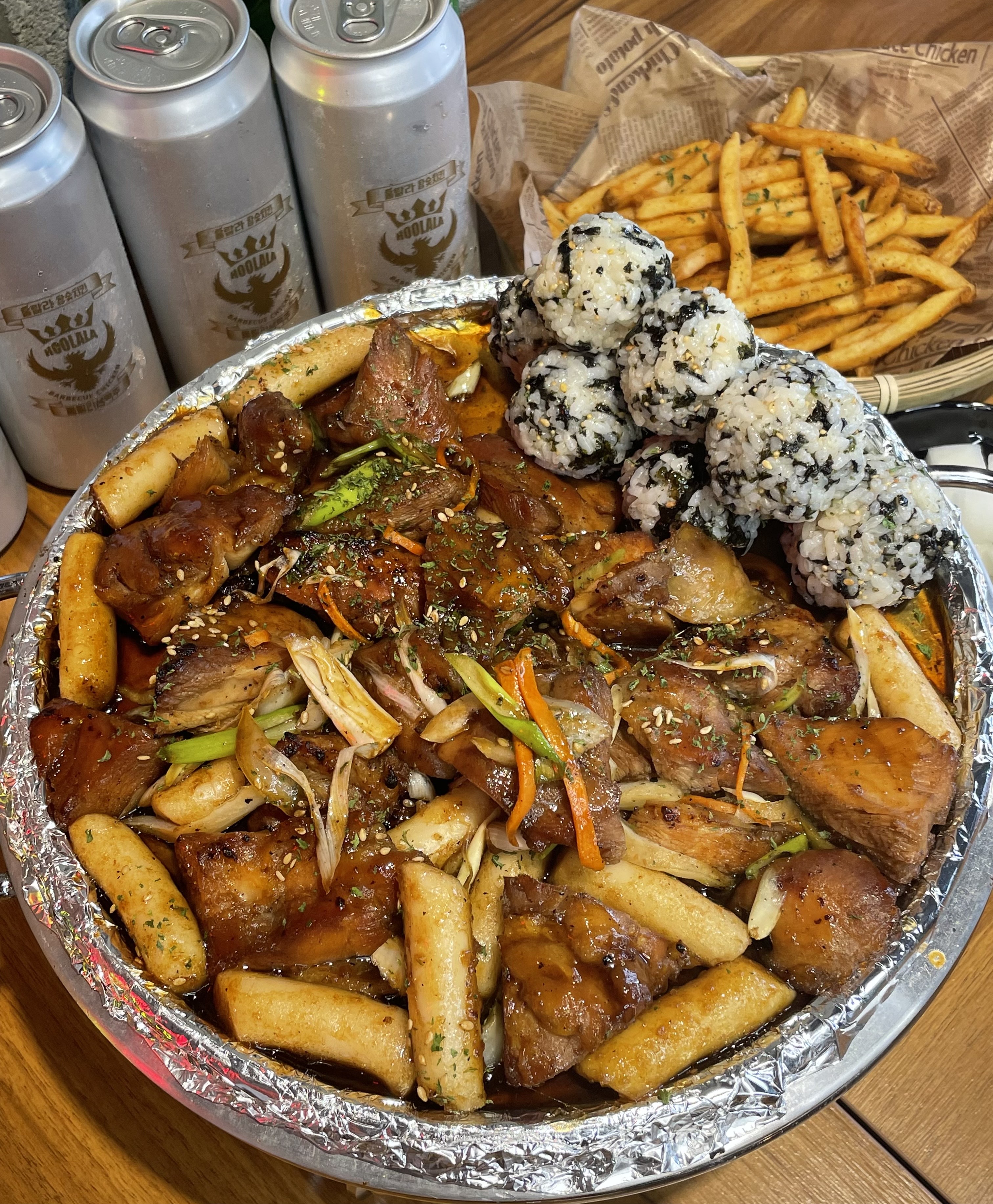 훌랄라참숯바베큐치킨 평창대화점