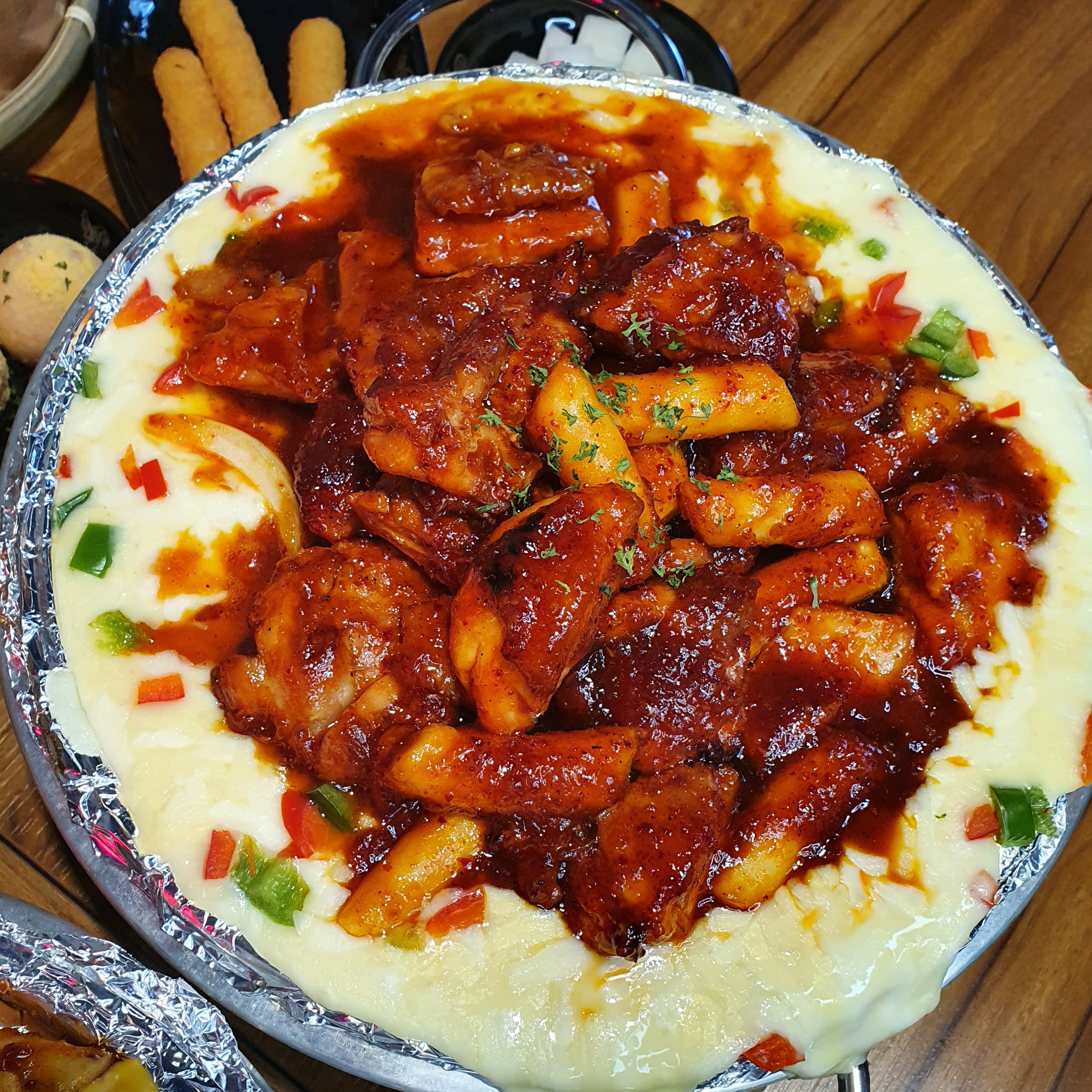 훌랄라참숯바베큐치킨 파주다율점