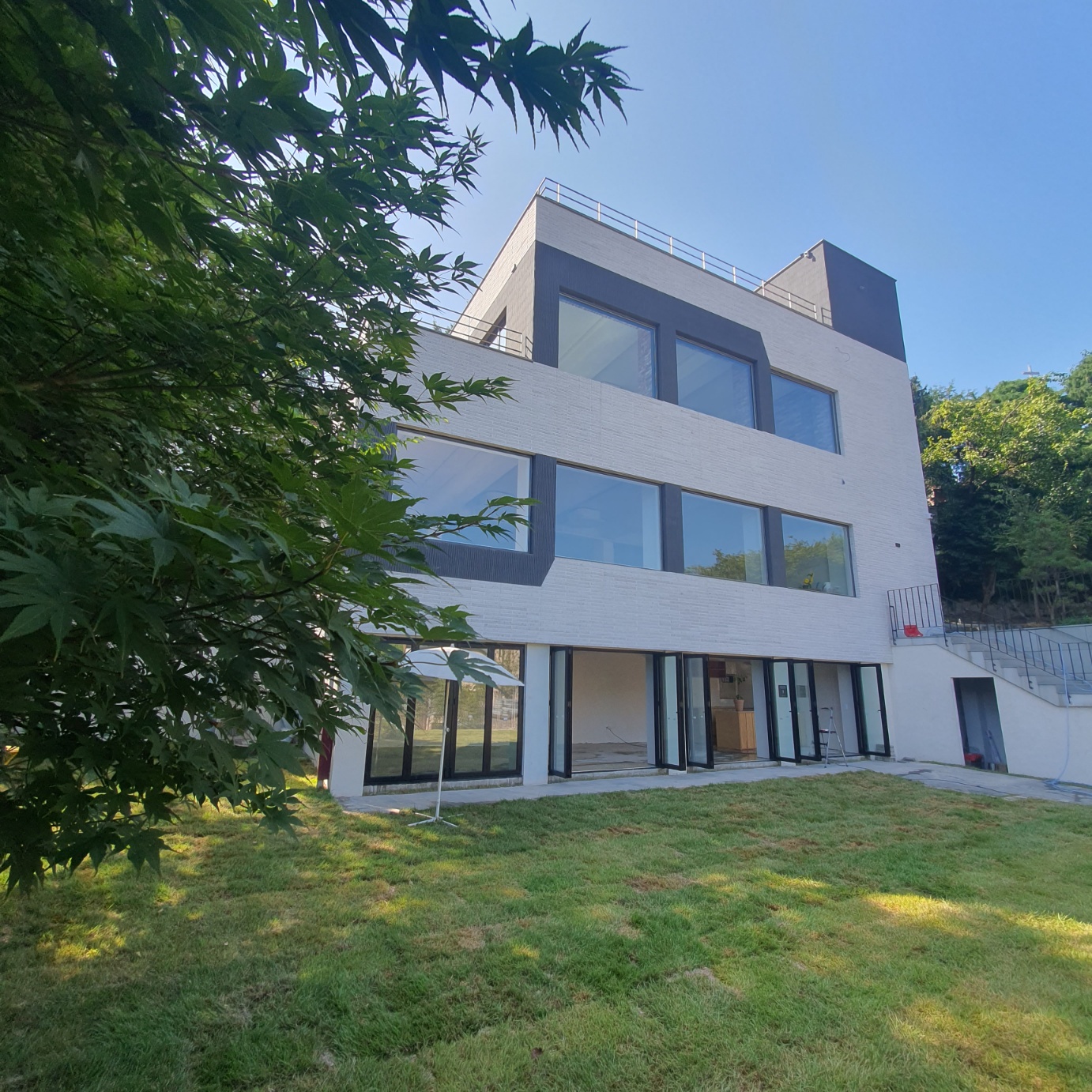 리보아르 대표 이미지