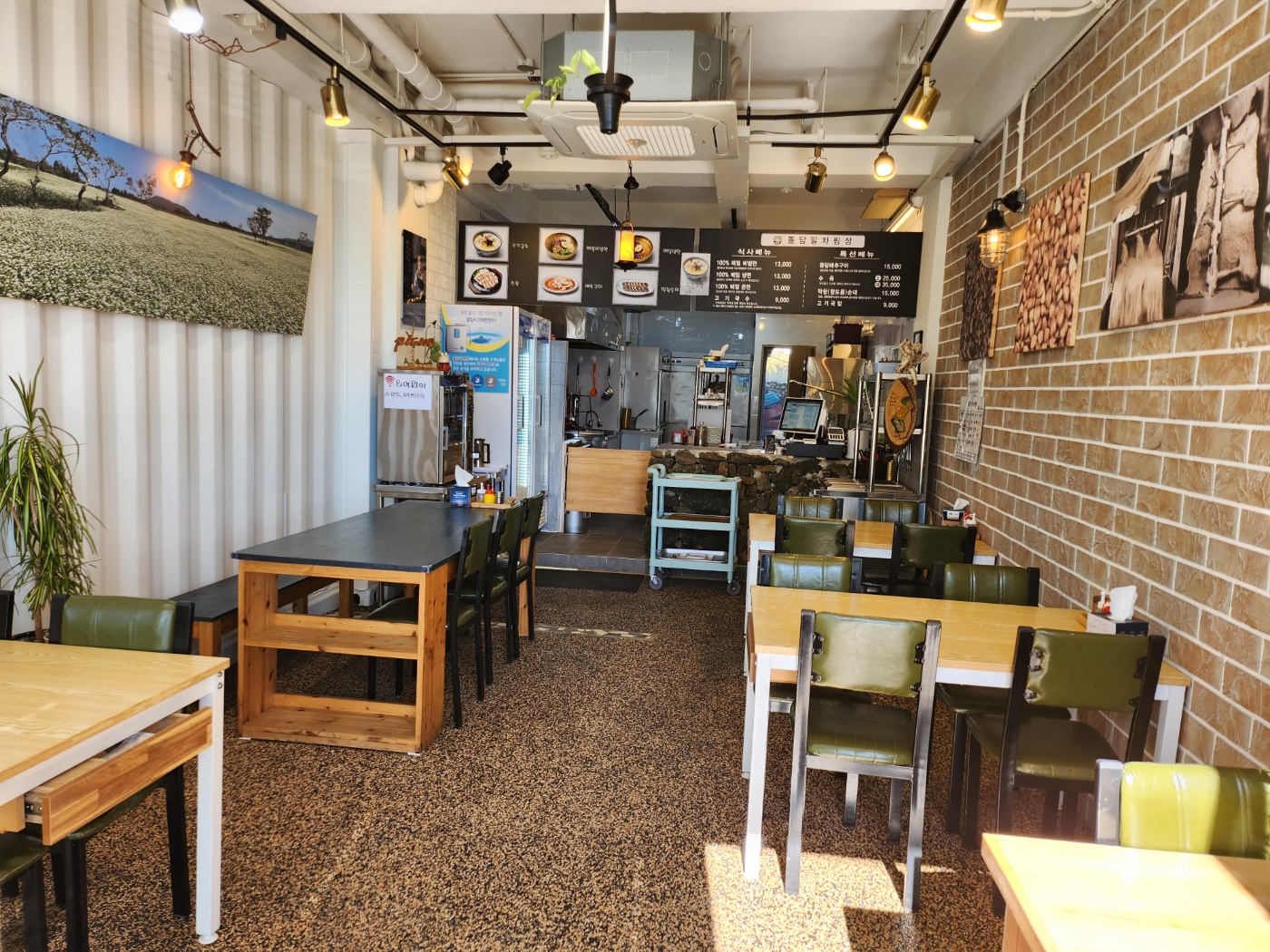 돌담밀 대표 이미지