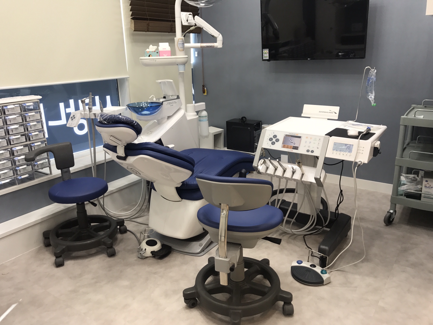 닥터홍치과의원 대표 이미지