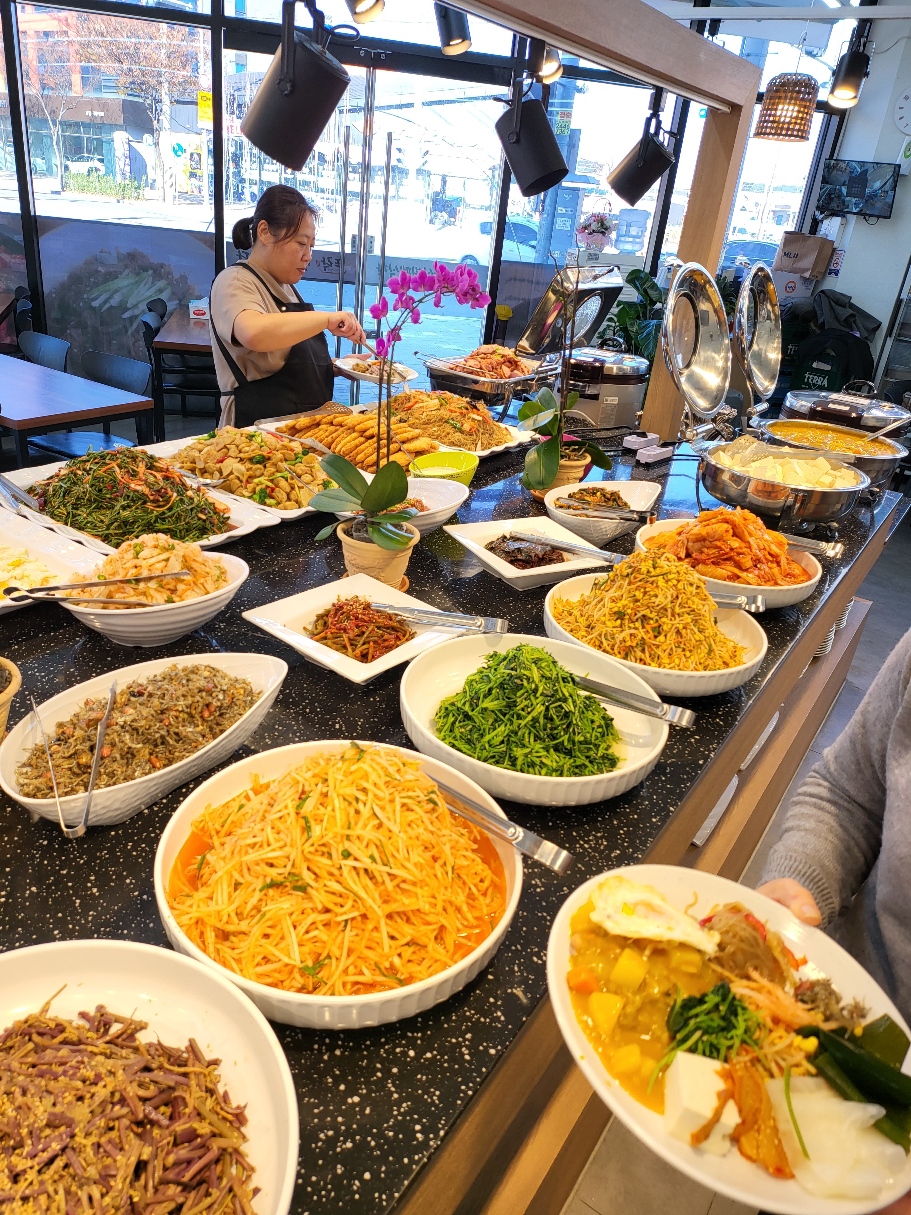 진영 뜨락한식뷔페식당
