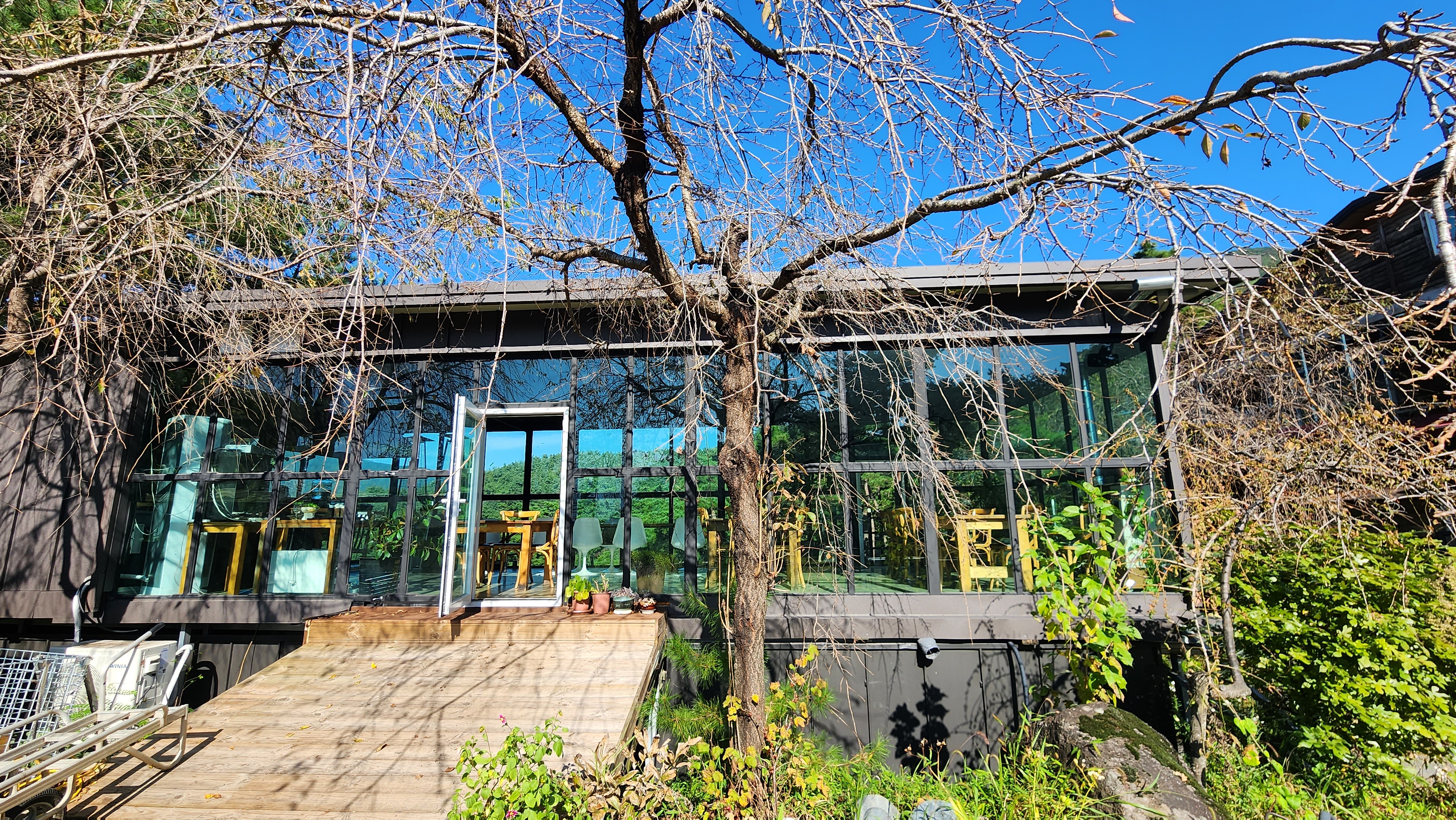 지리산 길섶