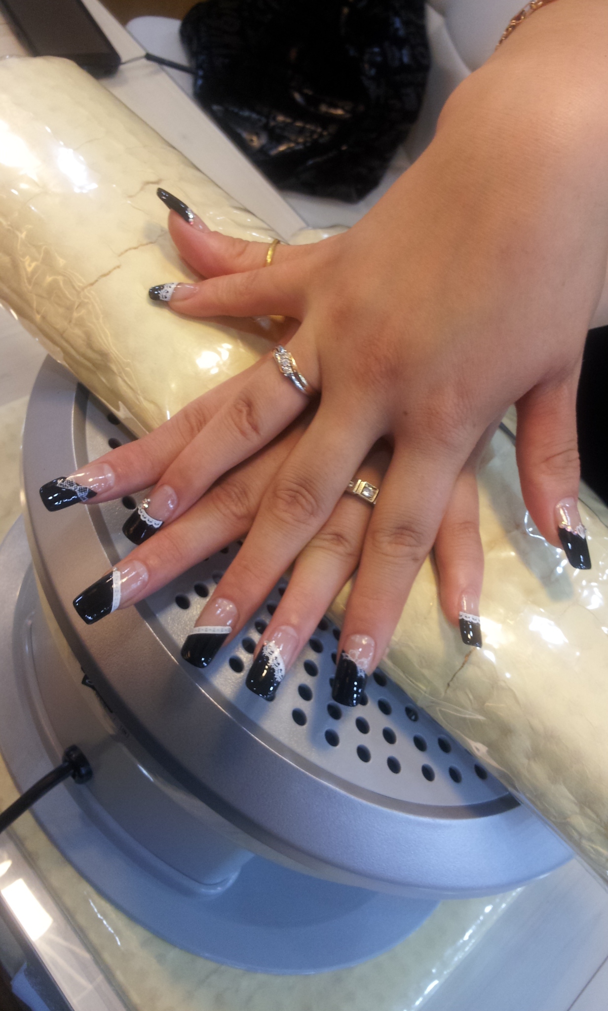 여늬날 대표 이미지