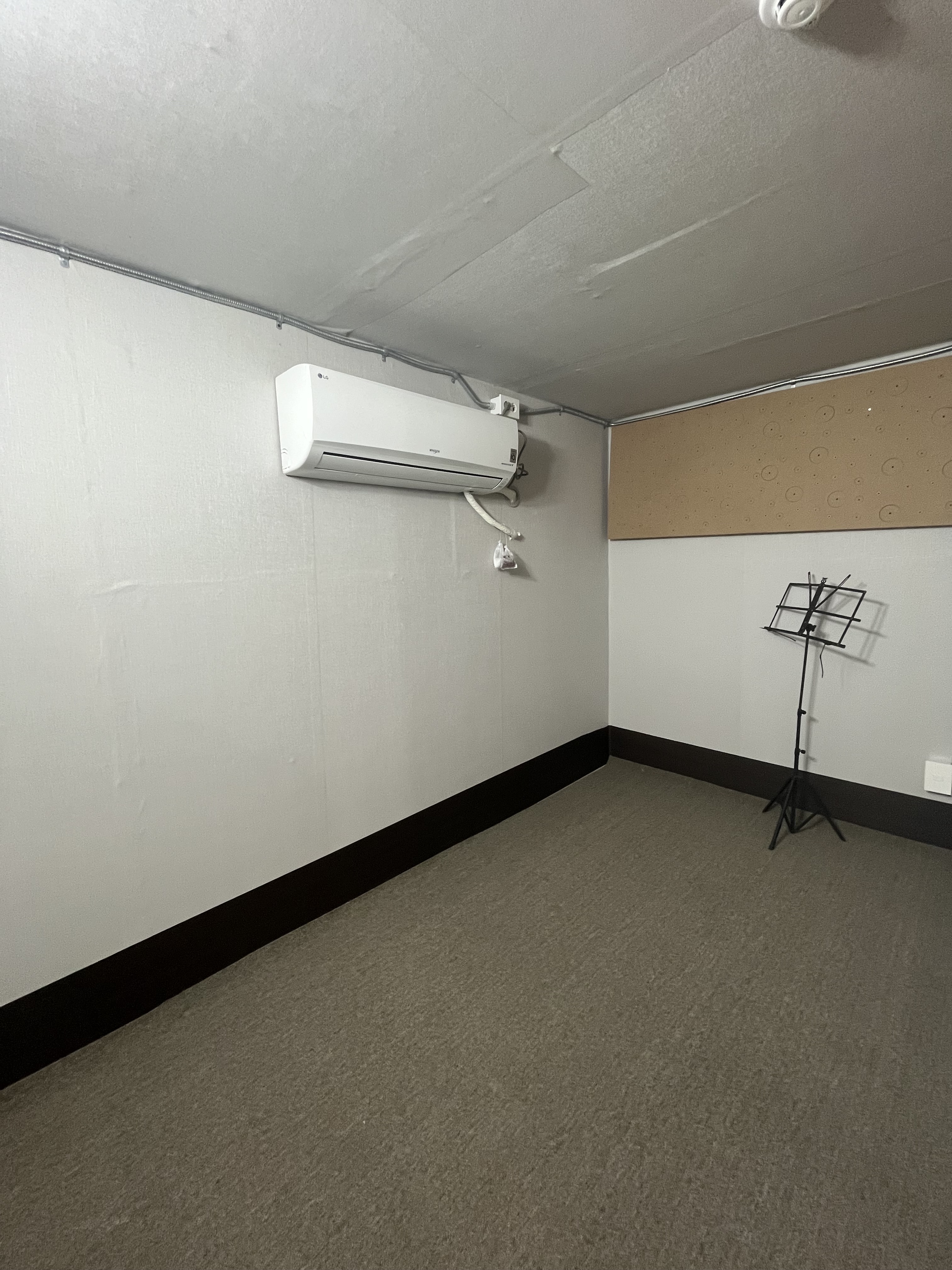 4번째 스튜디오 사진