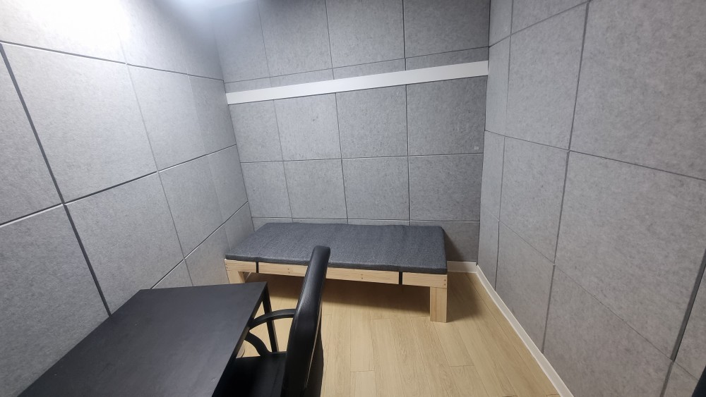 4번째 스튜디오 사진