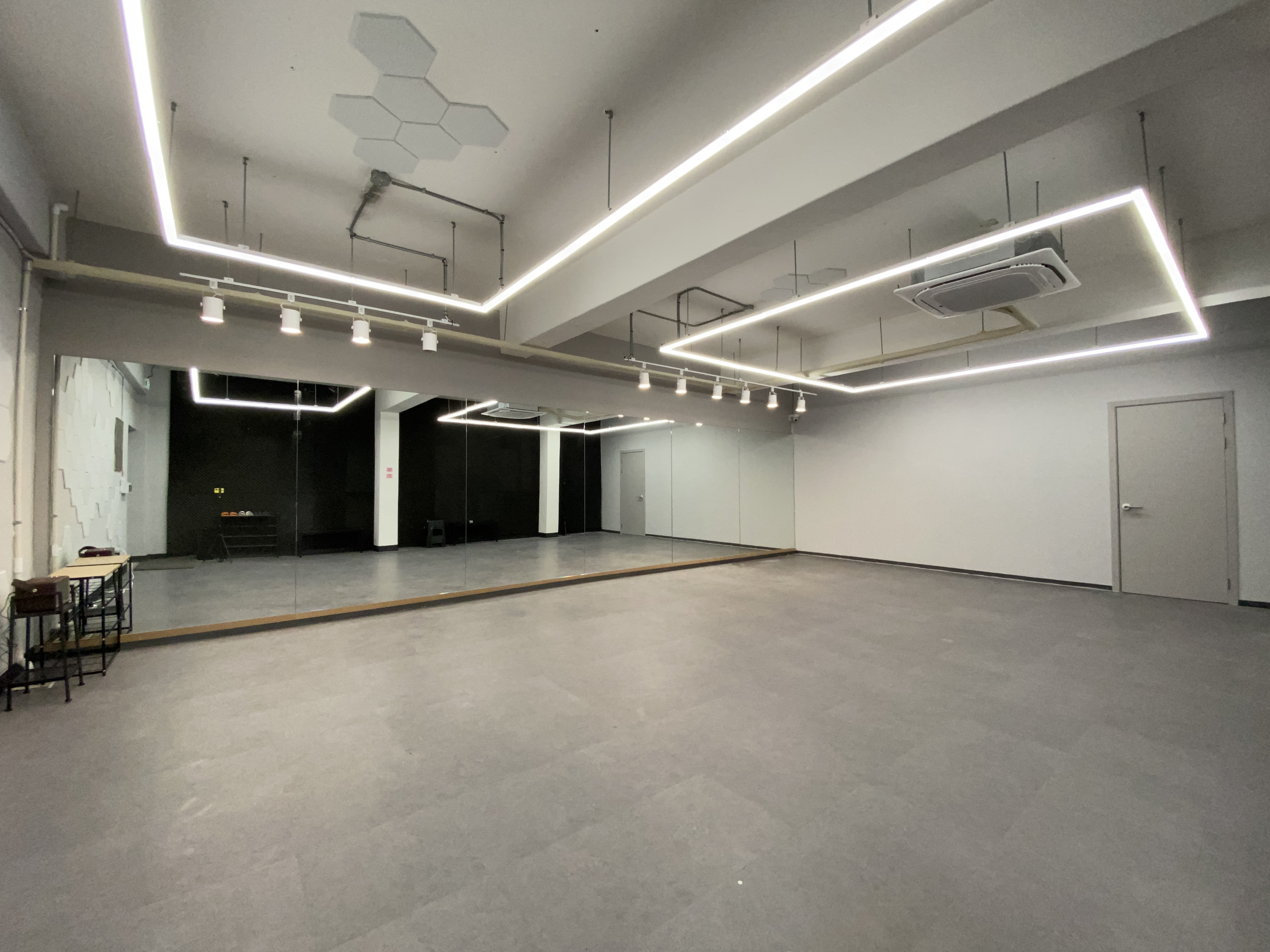 1번째 스튜디오 사진