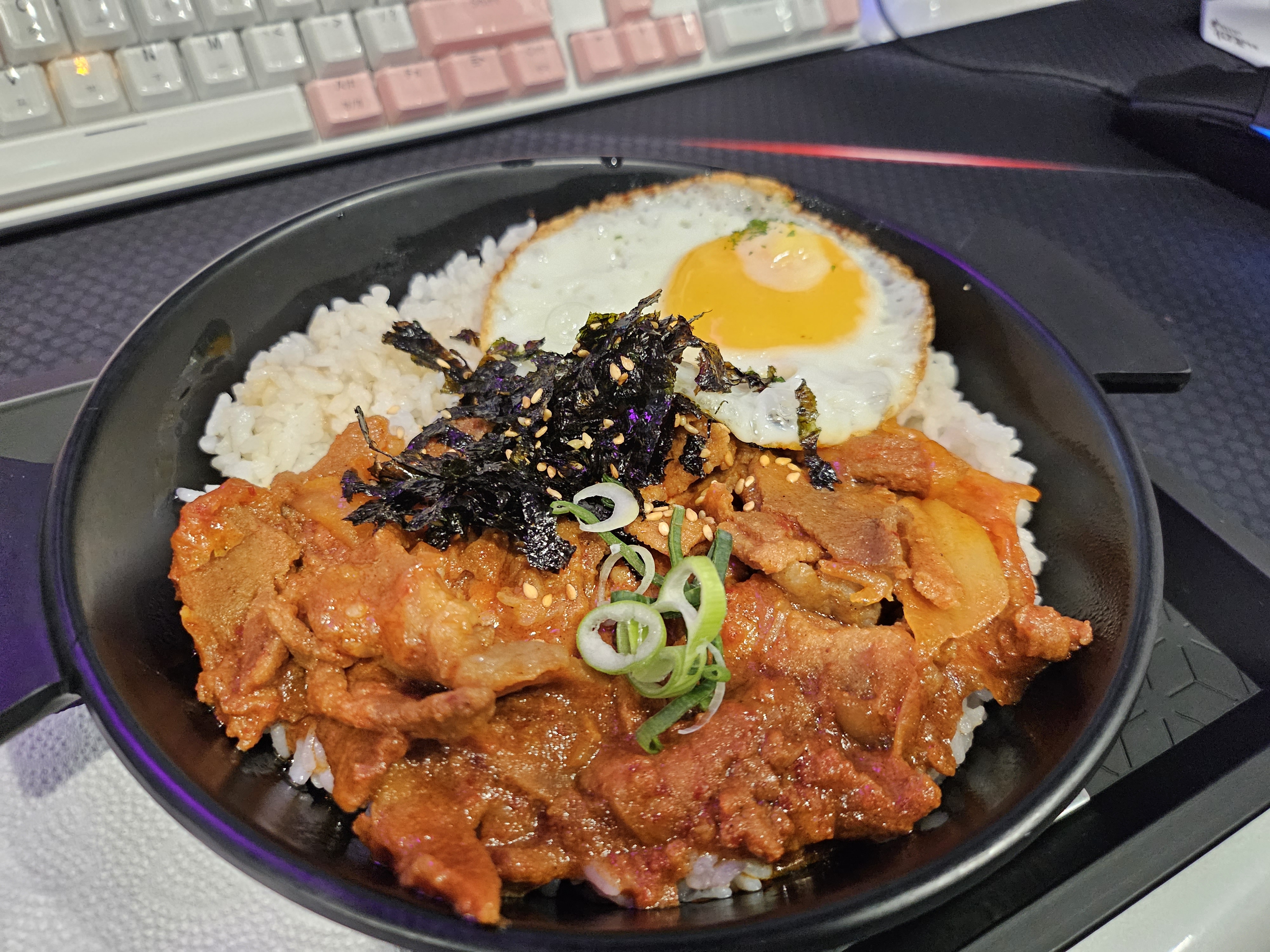 하이브나인PC방 염창역점