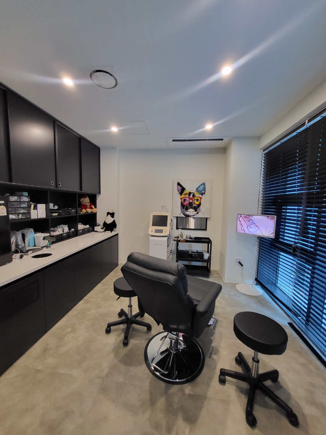 어려진의원 대표 이미지