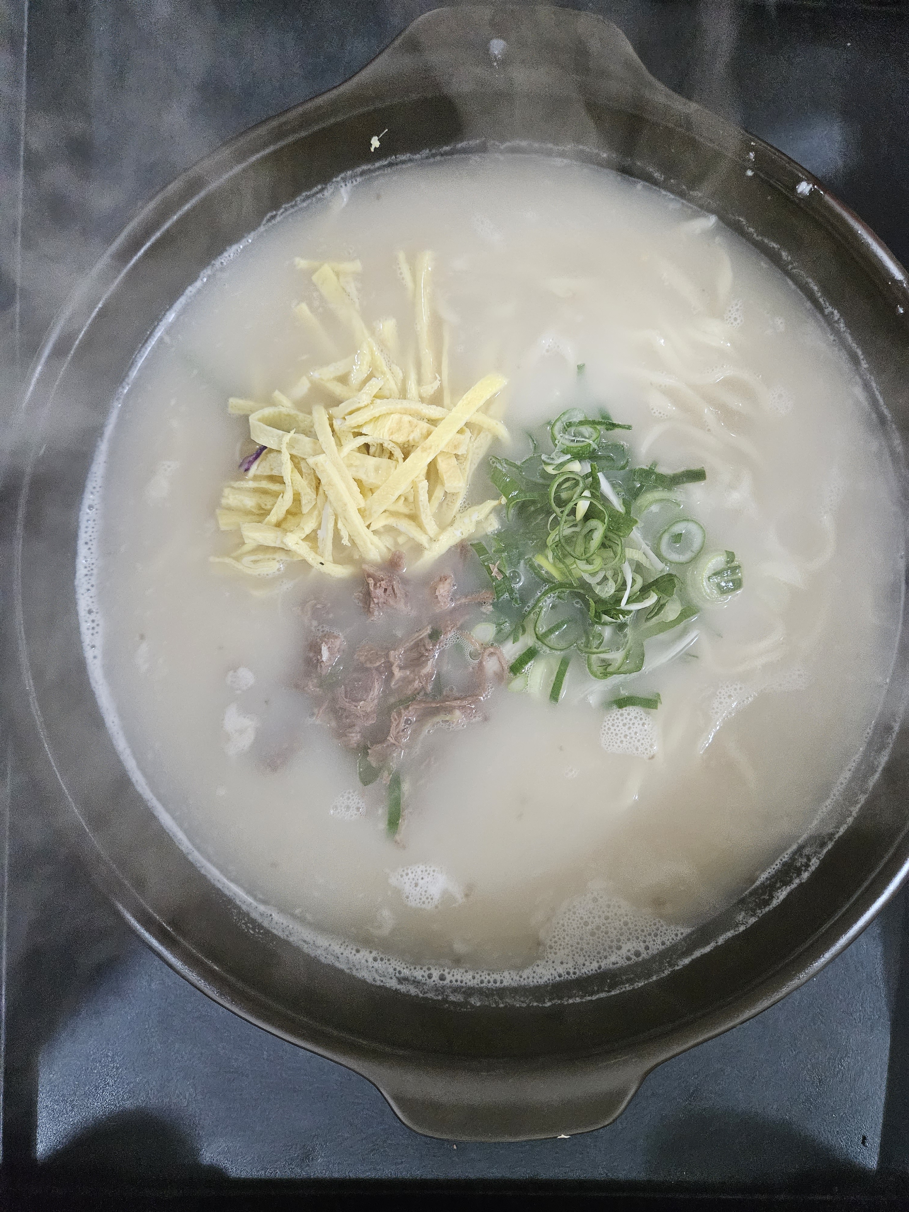제비집 손칼국수