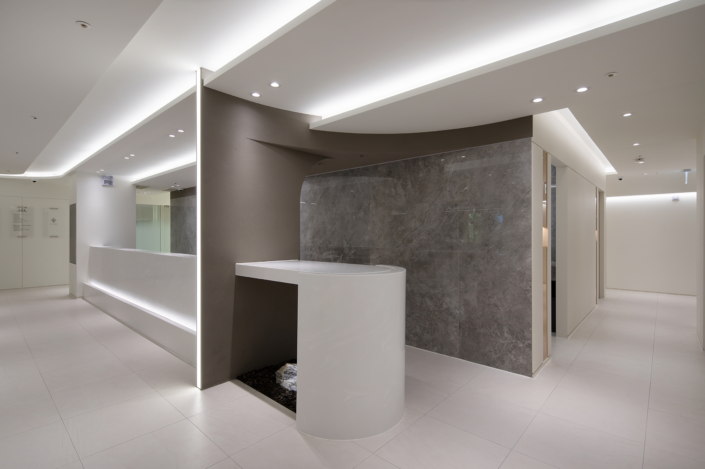 더퍼스트피부과 대표 이미지