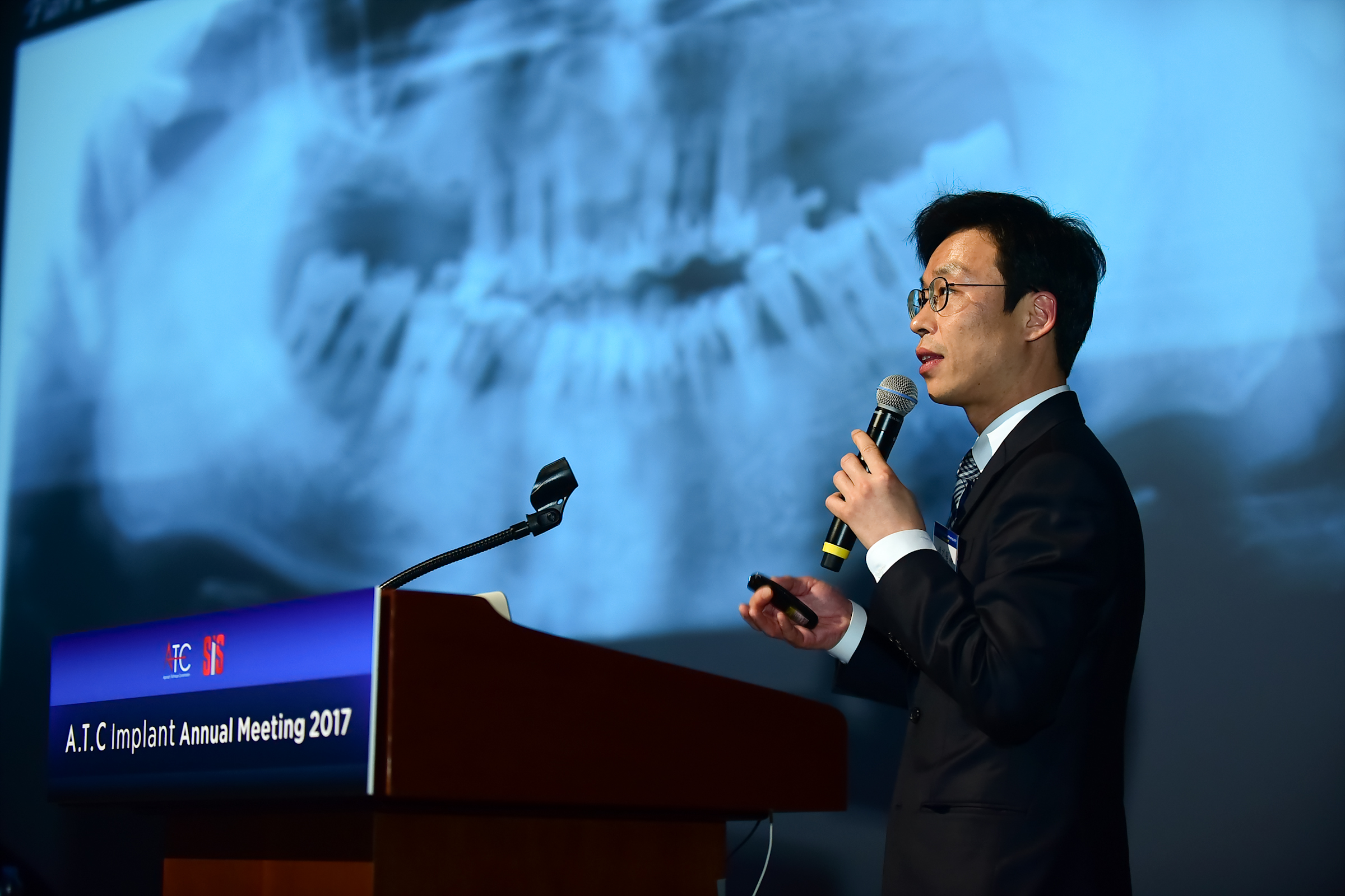 우리가함께하는치과의원 대표 이미지