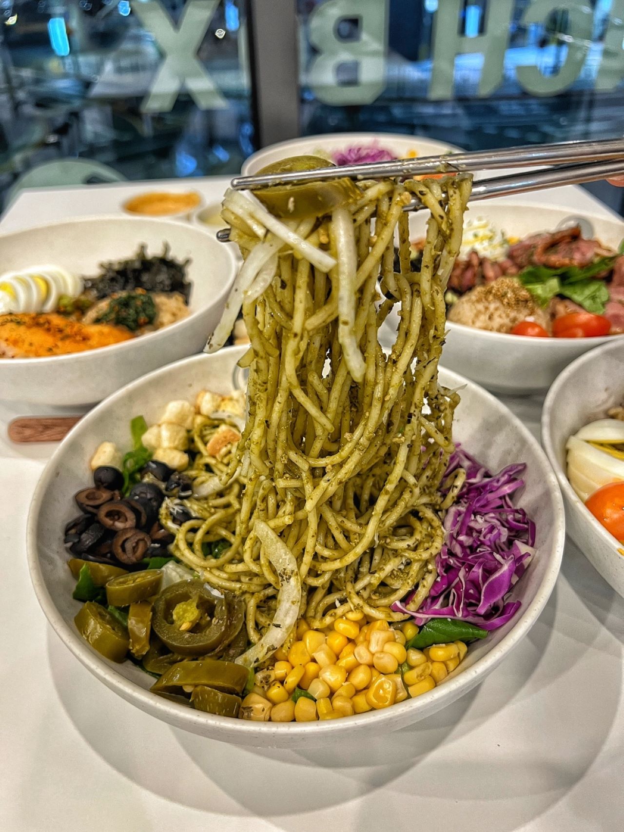 영칼로리포케&샐러드 문지동 본점