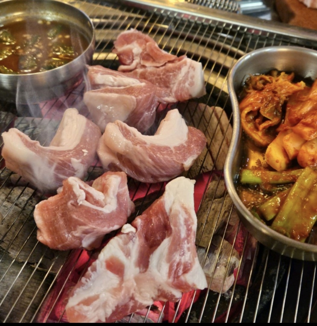 식껍참숯에 무한리필 역곡점
