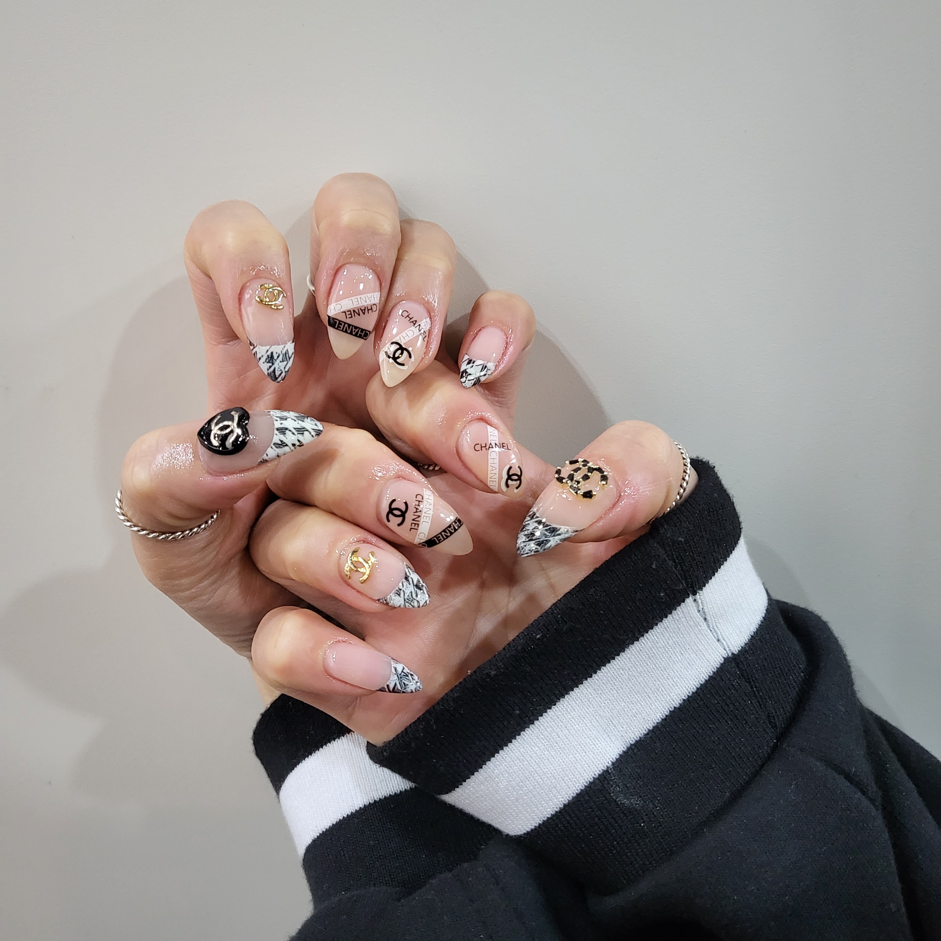 네일리 대표 이미지