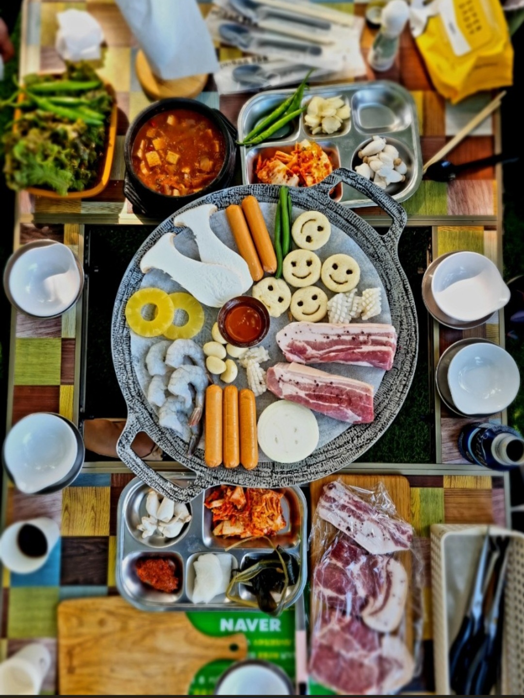 가까운 삼겹살식당 인천 강화군 오겹살 돼지껍데기 돼지뒷고기 항정살 통삼겹 한돈 목살 스마일캠핑식당