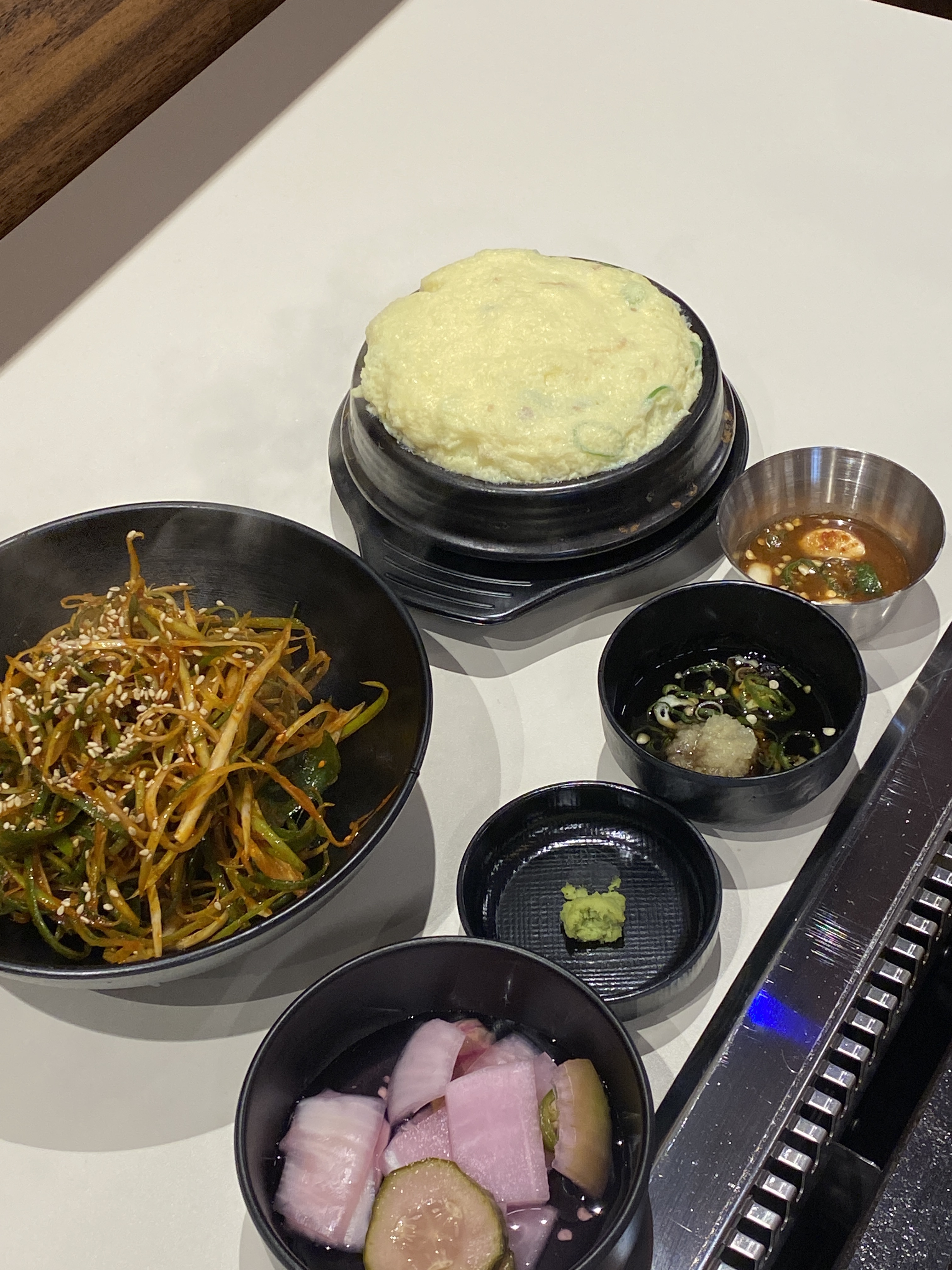 하우몽