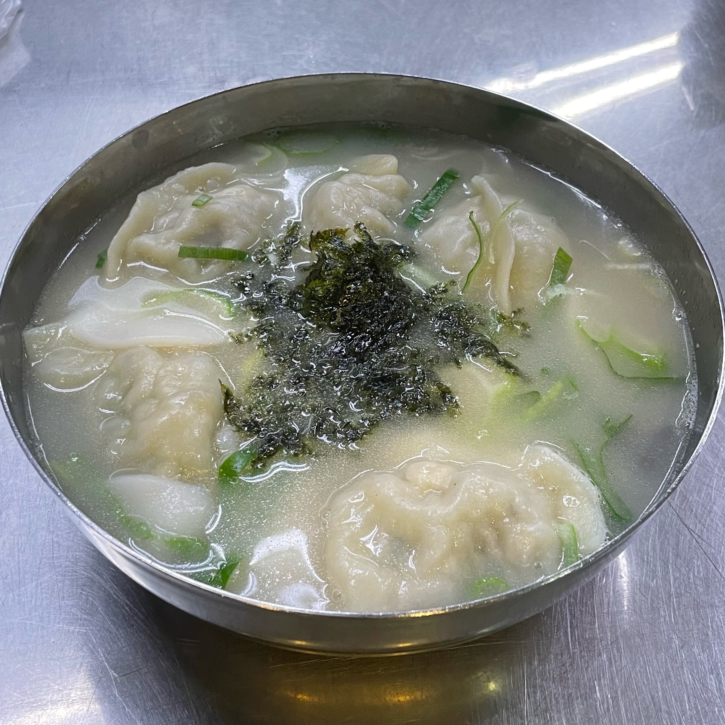 세자매 손만두