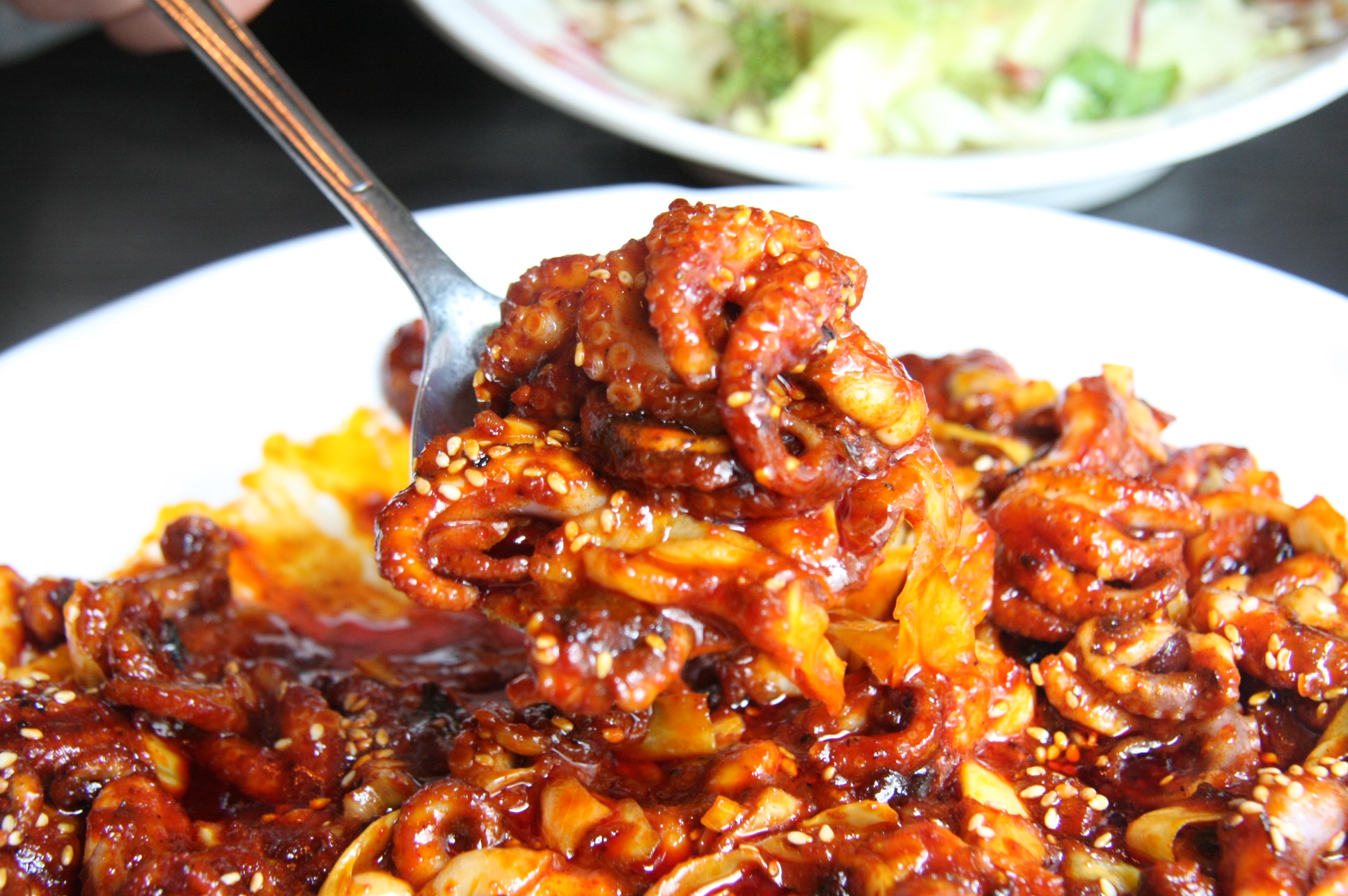직화쭈꾸미+조개칼국수+마늘김치