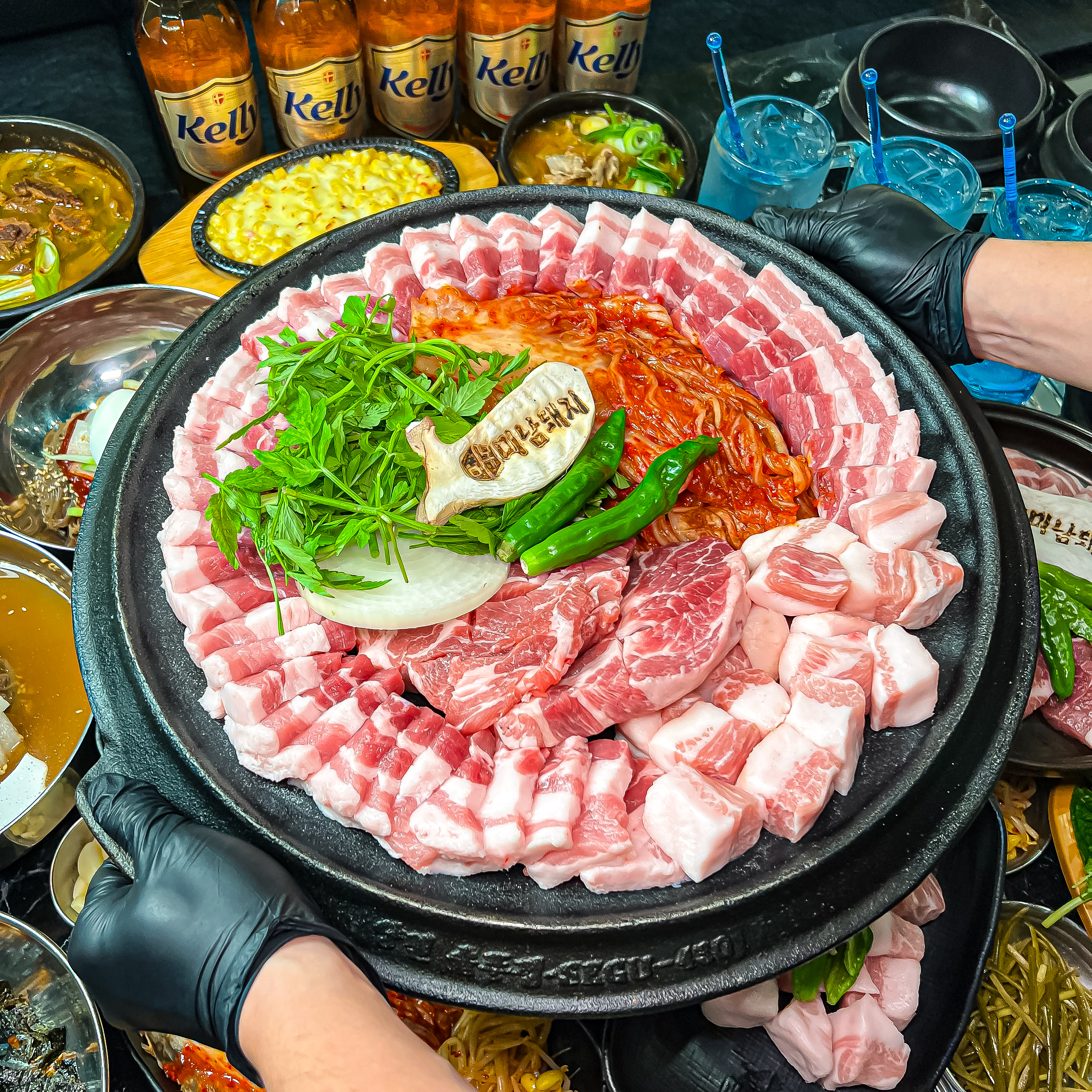 미남돼지