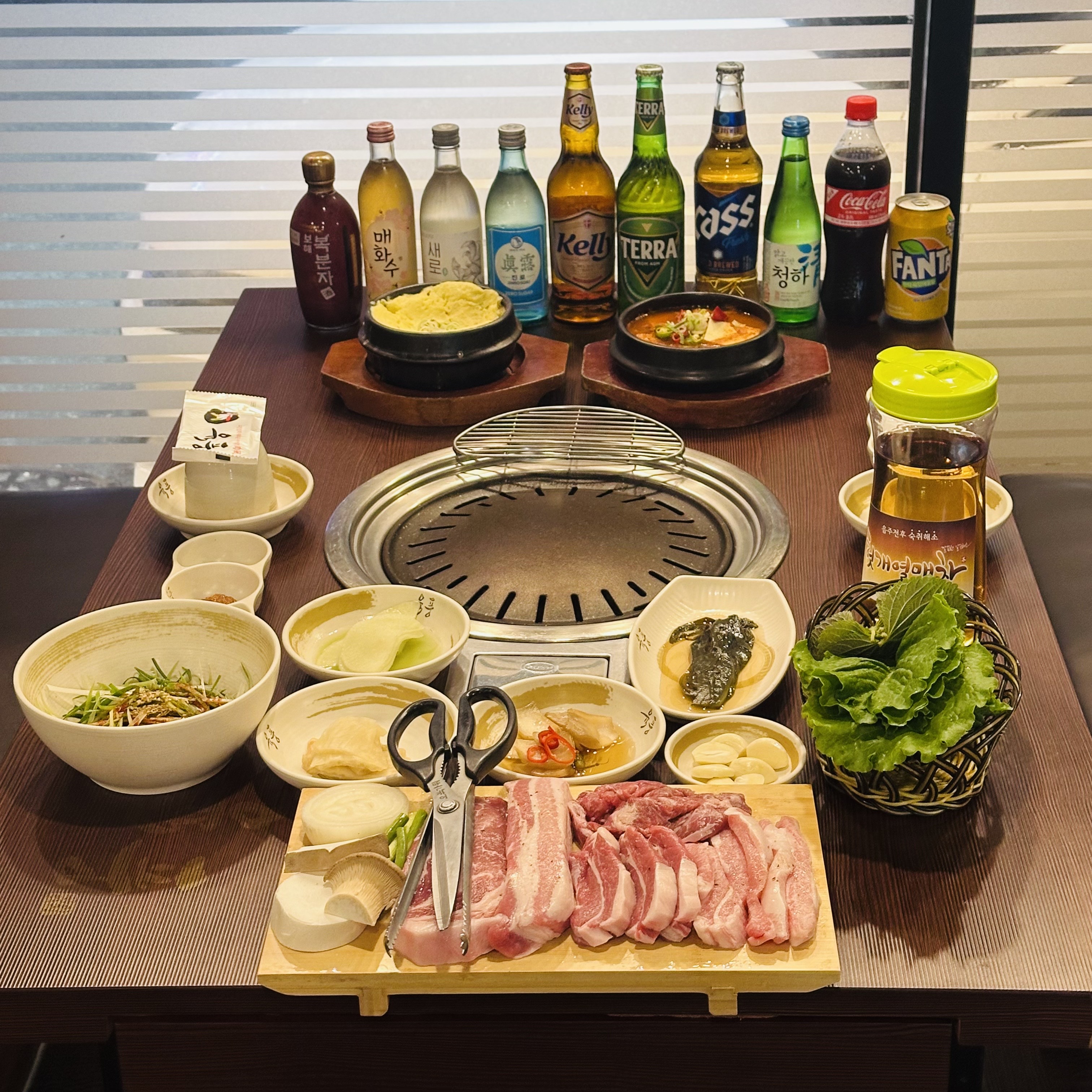 육풍 용봉점