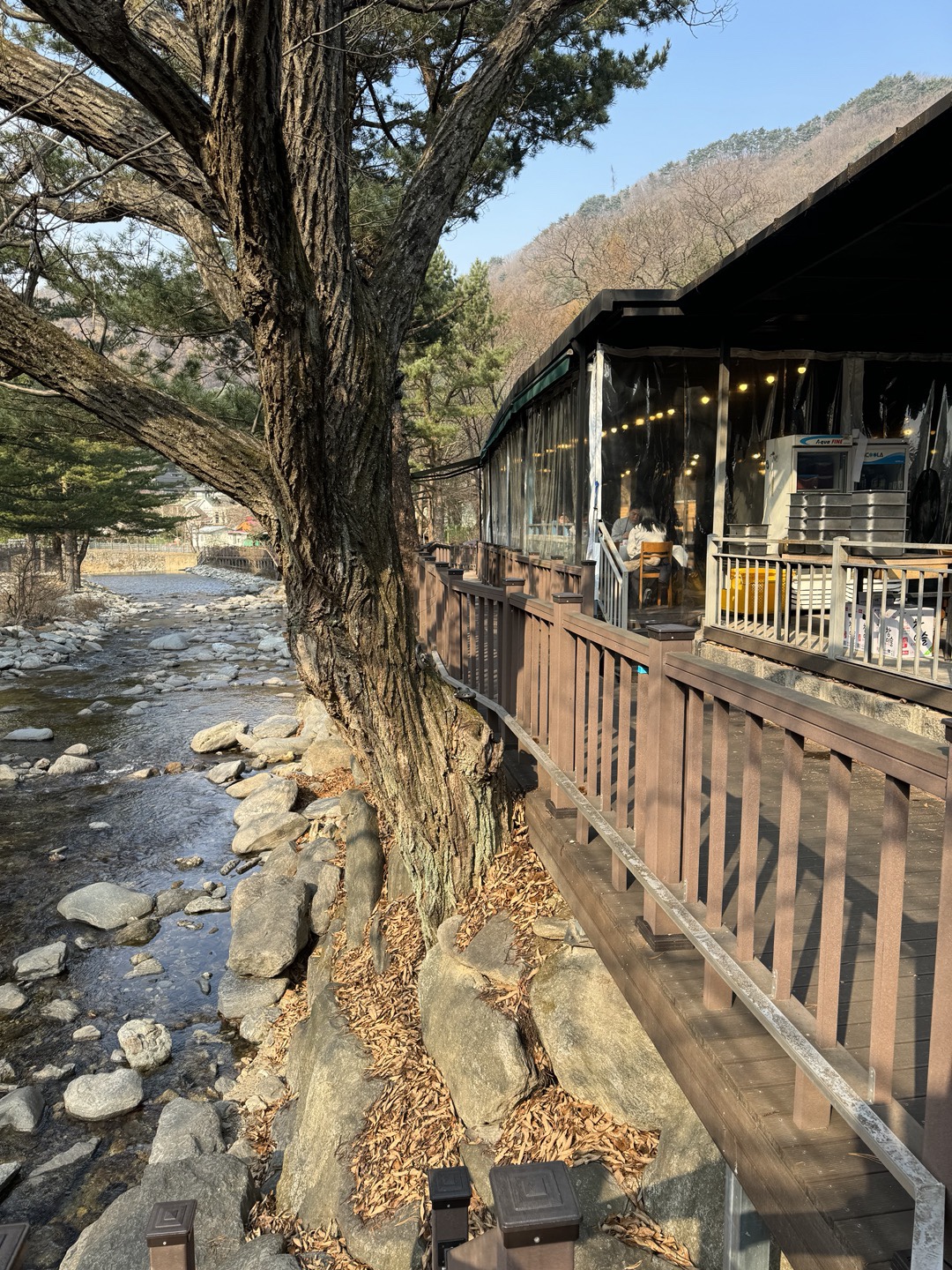 솥뚜껑닭볶음탕 가평본점