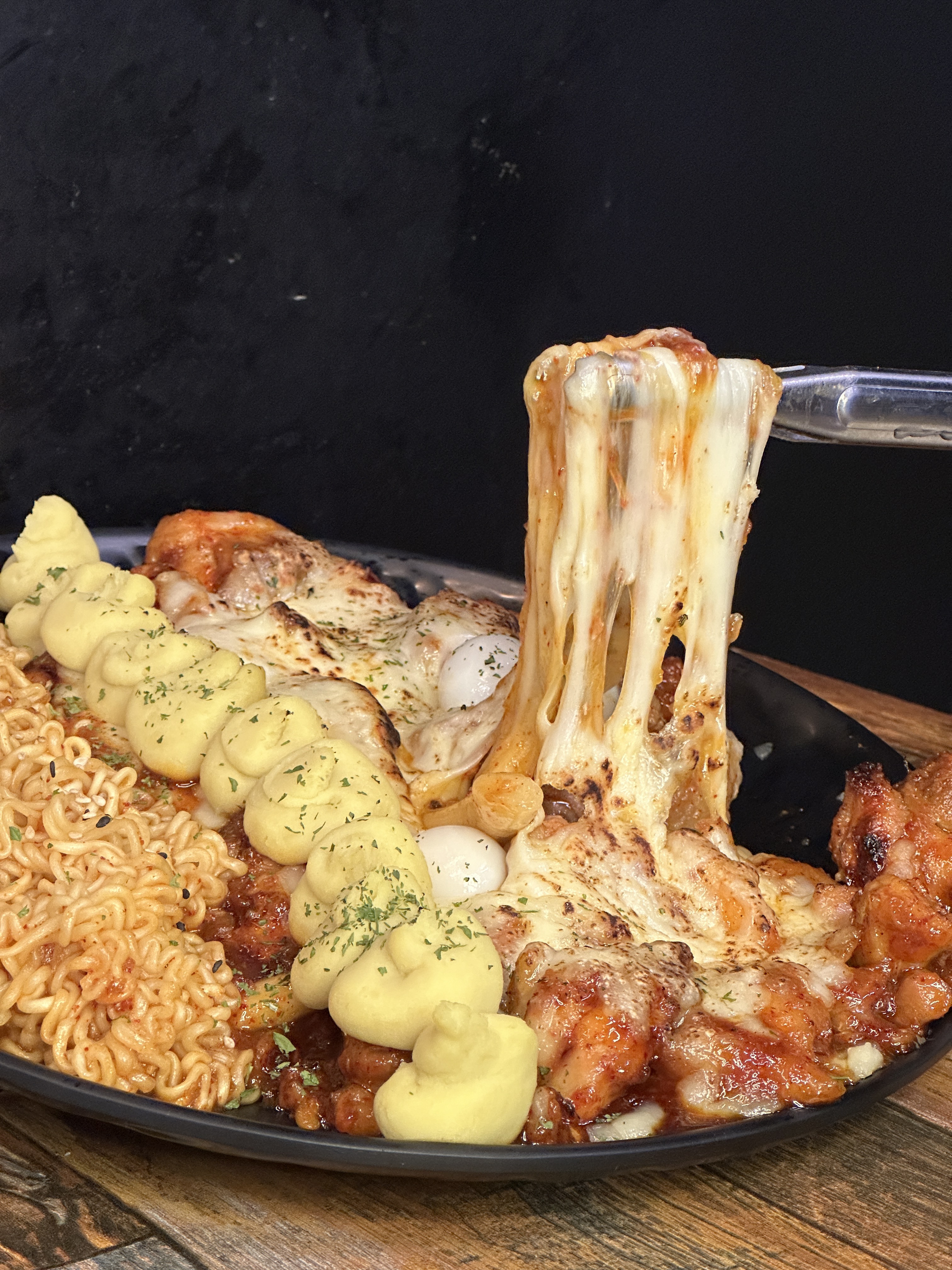 꼬꼬아찌숯불치킨 신림점