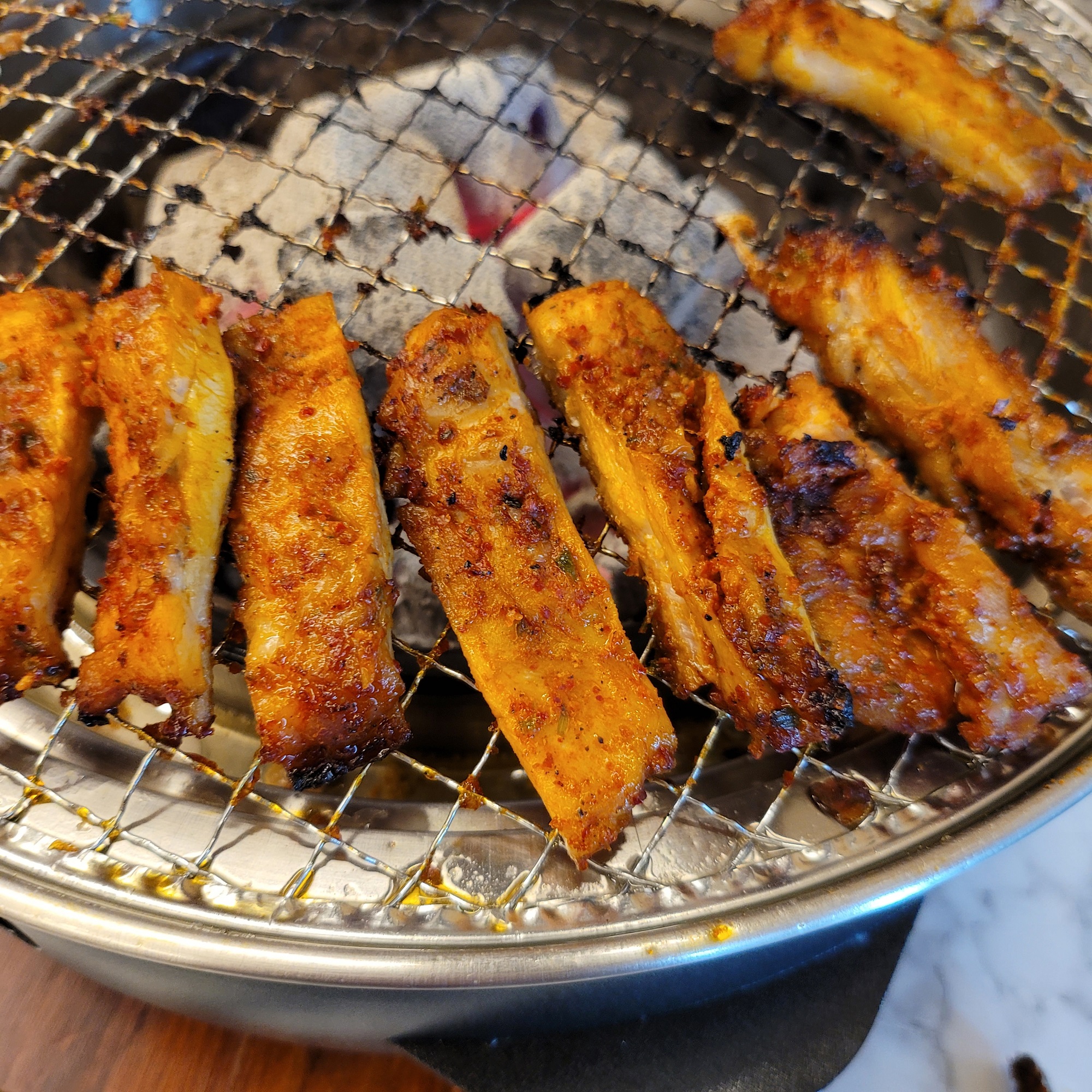 섭이네숯불닭갈비 대전관평점
