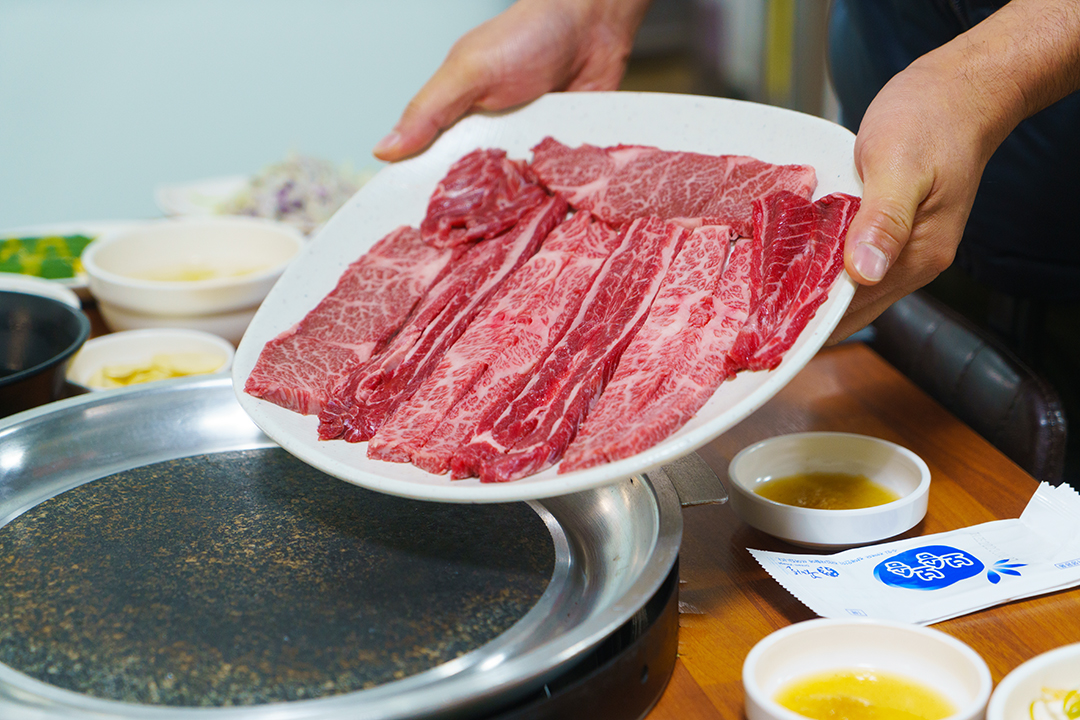 명성한우회관
