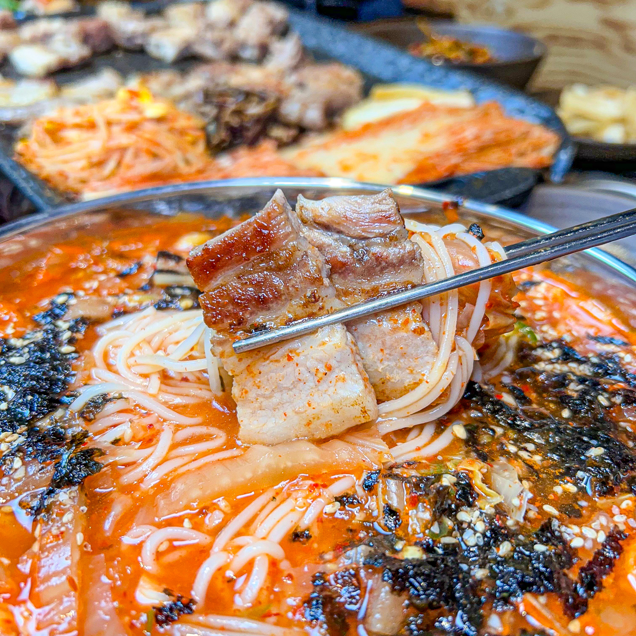 돈이 조아 본점