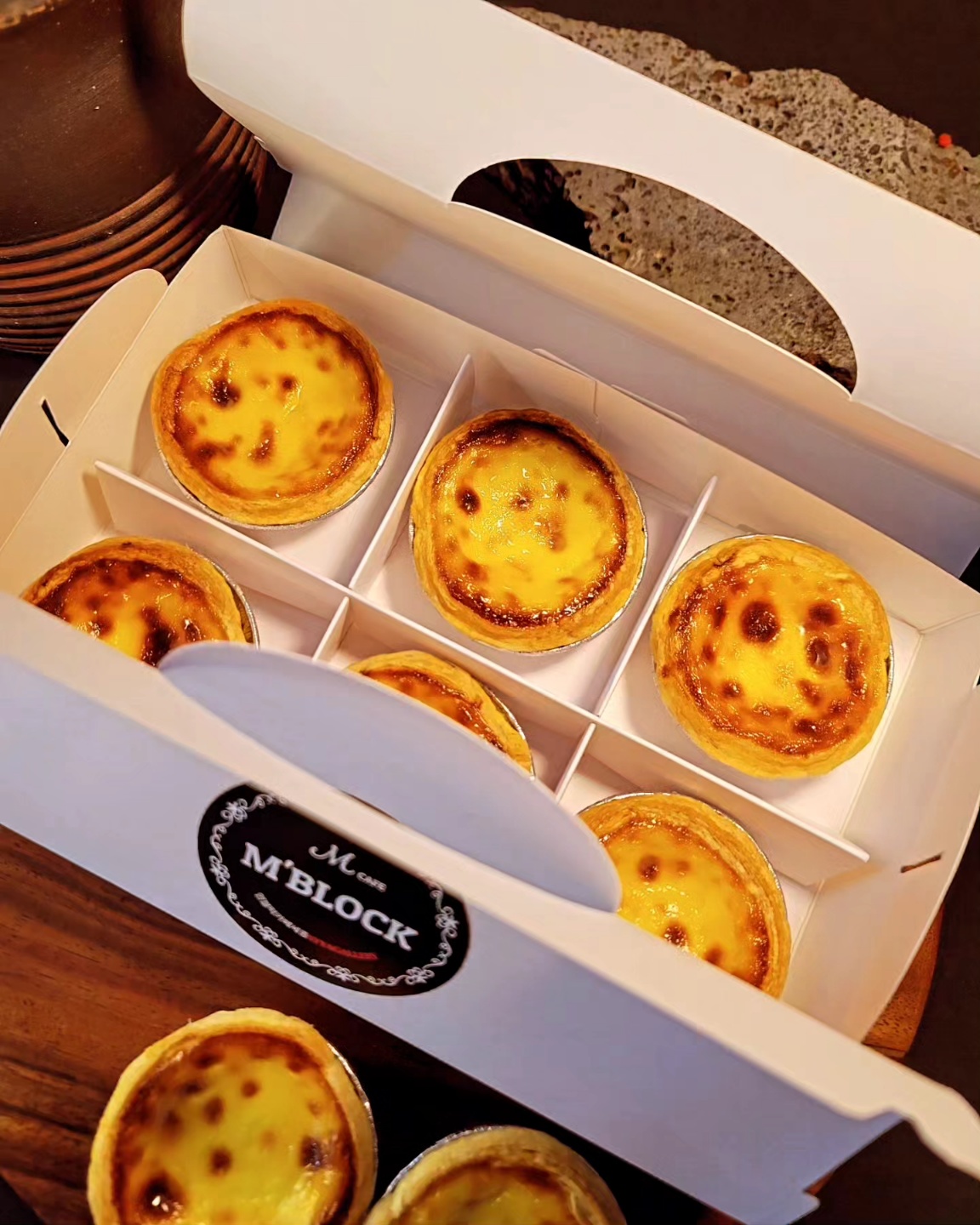 엠블럭 카페