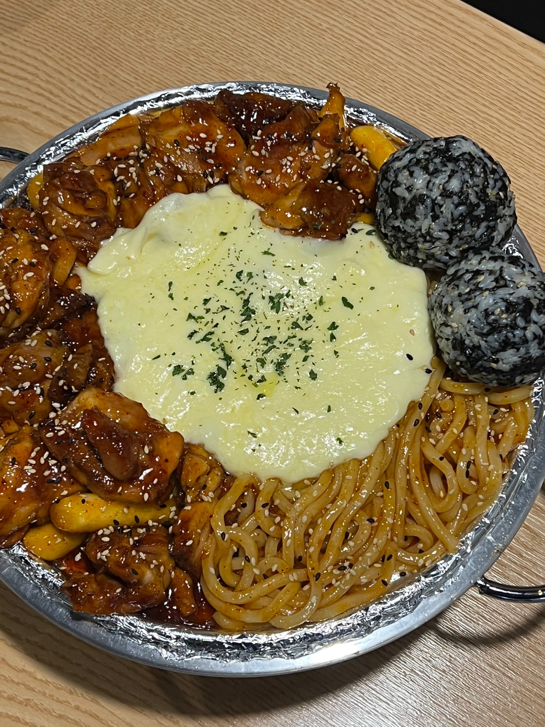 훌랄라참숯바베큐치킨 금호점