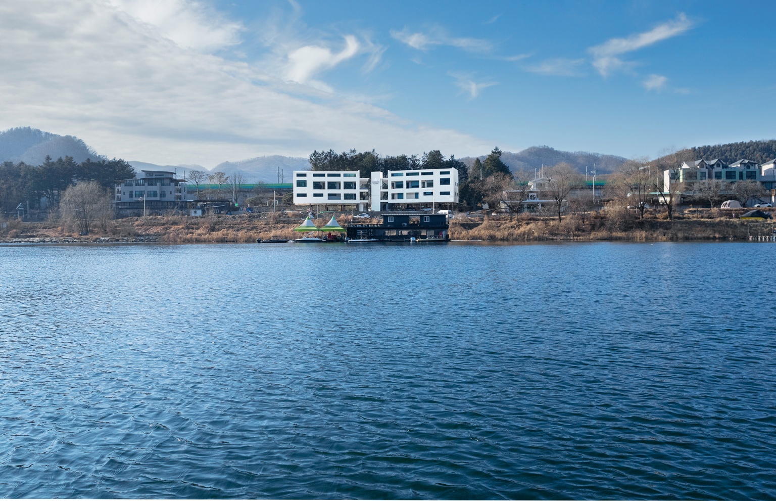 리버뷰아리아 풀빌라펜션