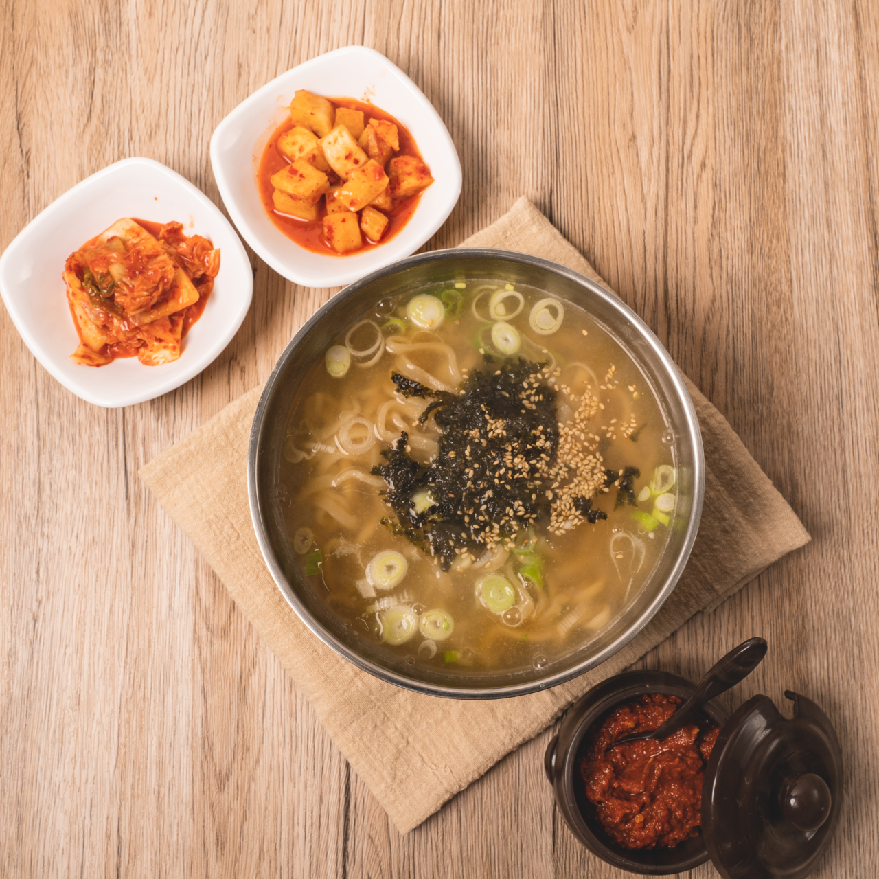 상황버섯칼국수